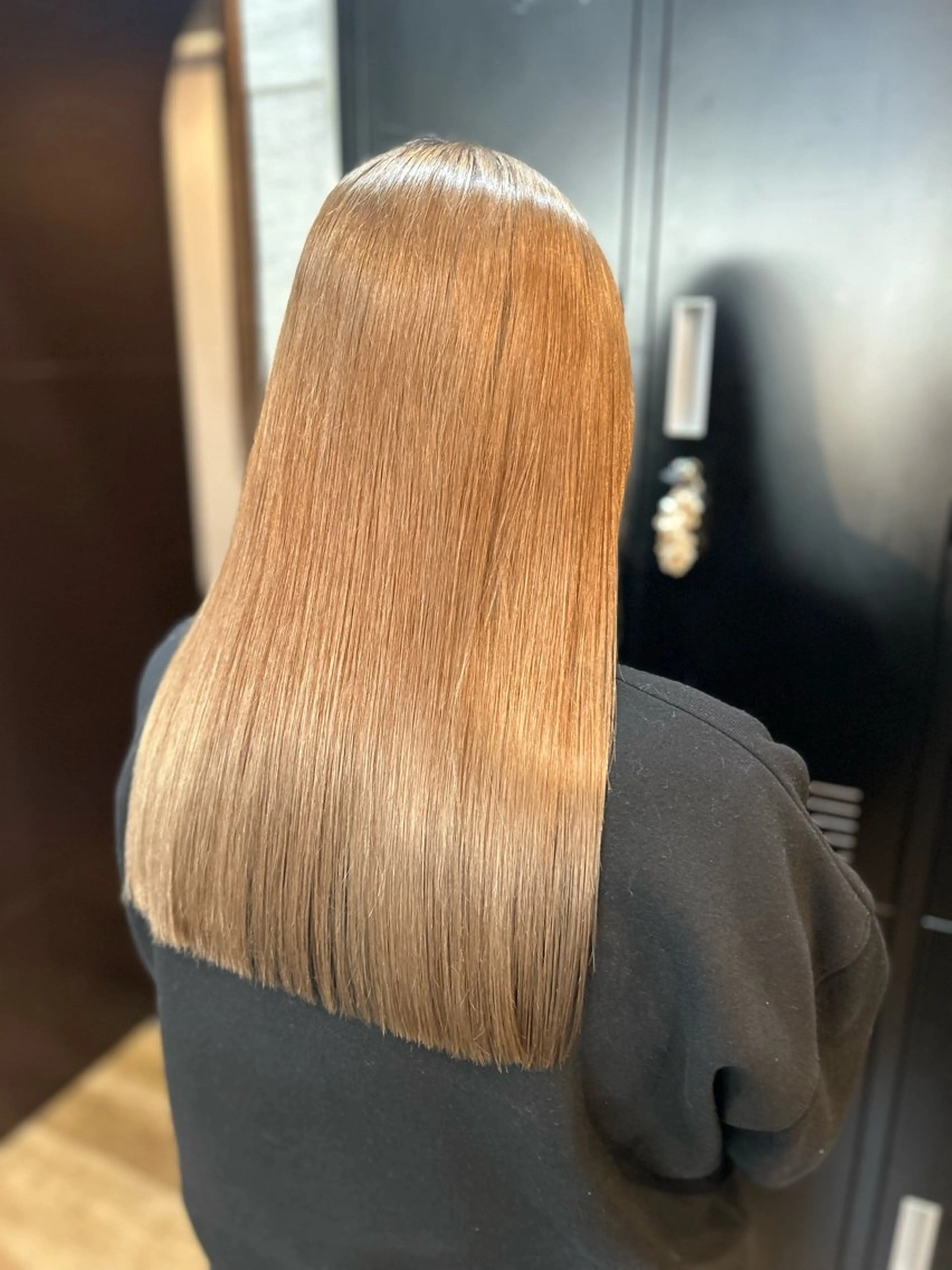 ロング カラー 上田 愛來のヘアスタイル