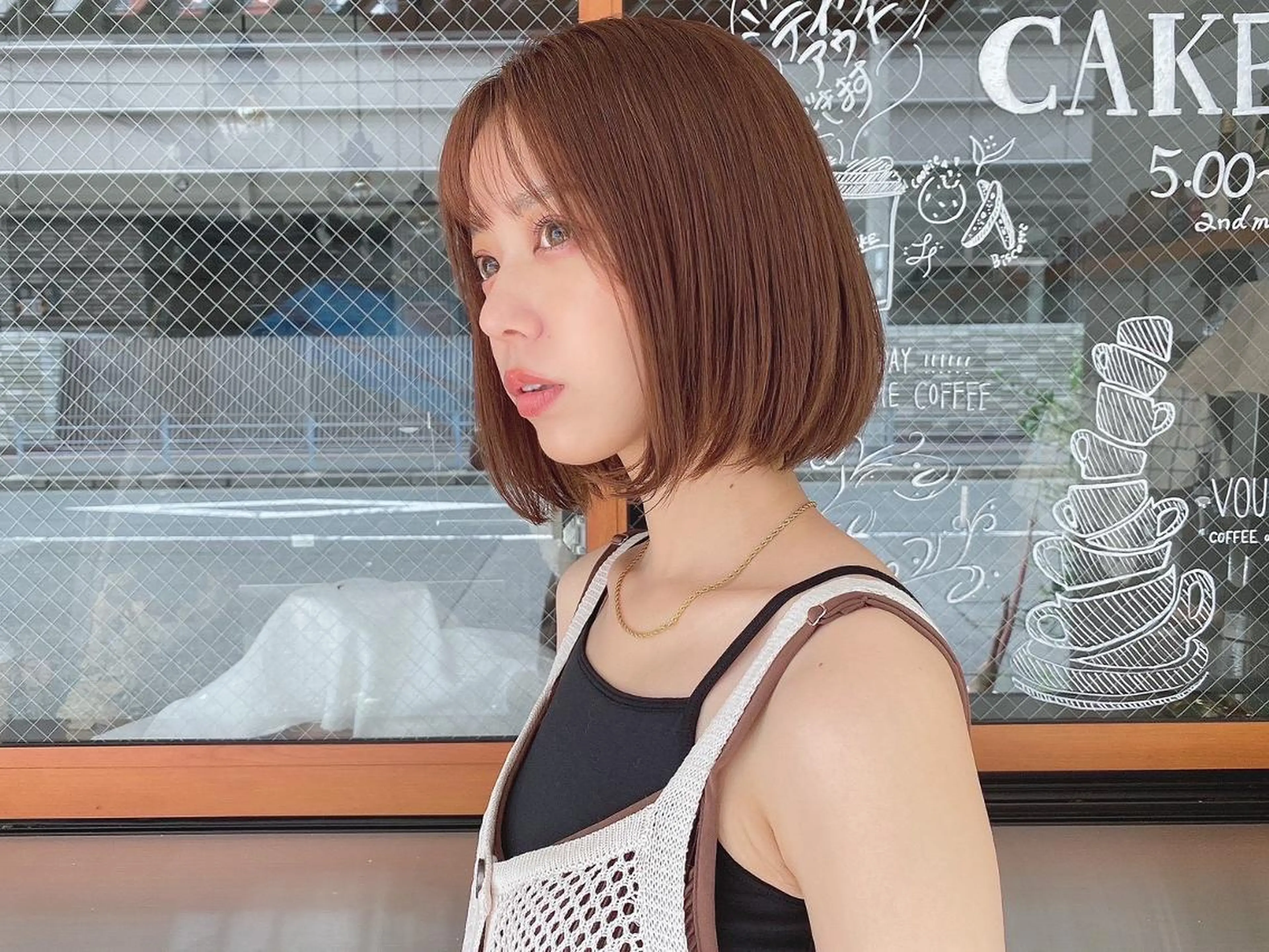 ショート カラー 透明感カラー イルミナカラー 似合わせカット 小顔カット トリートメント ルービック 豊中店のヘアスタイル