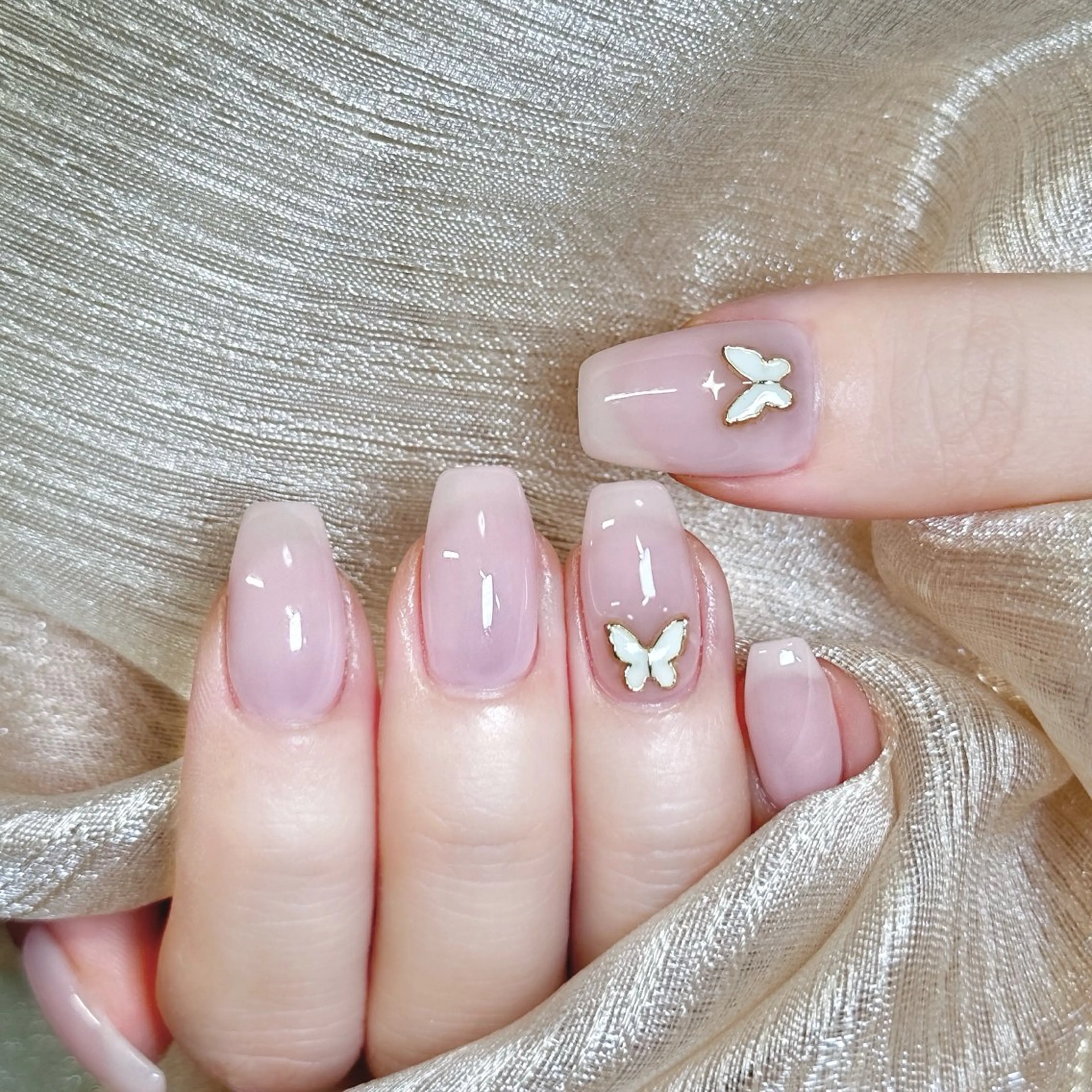 ネイル ハンドネイル Nail salon Lycoris キキのネイルデザイン