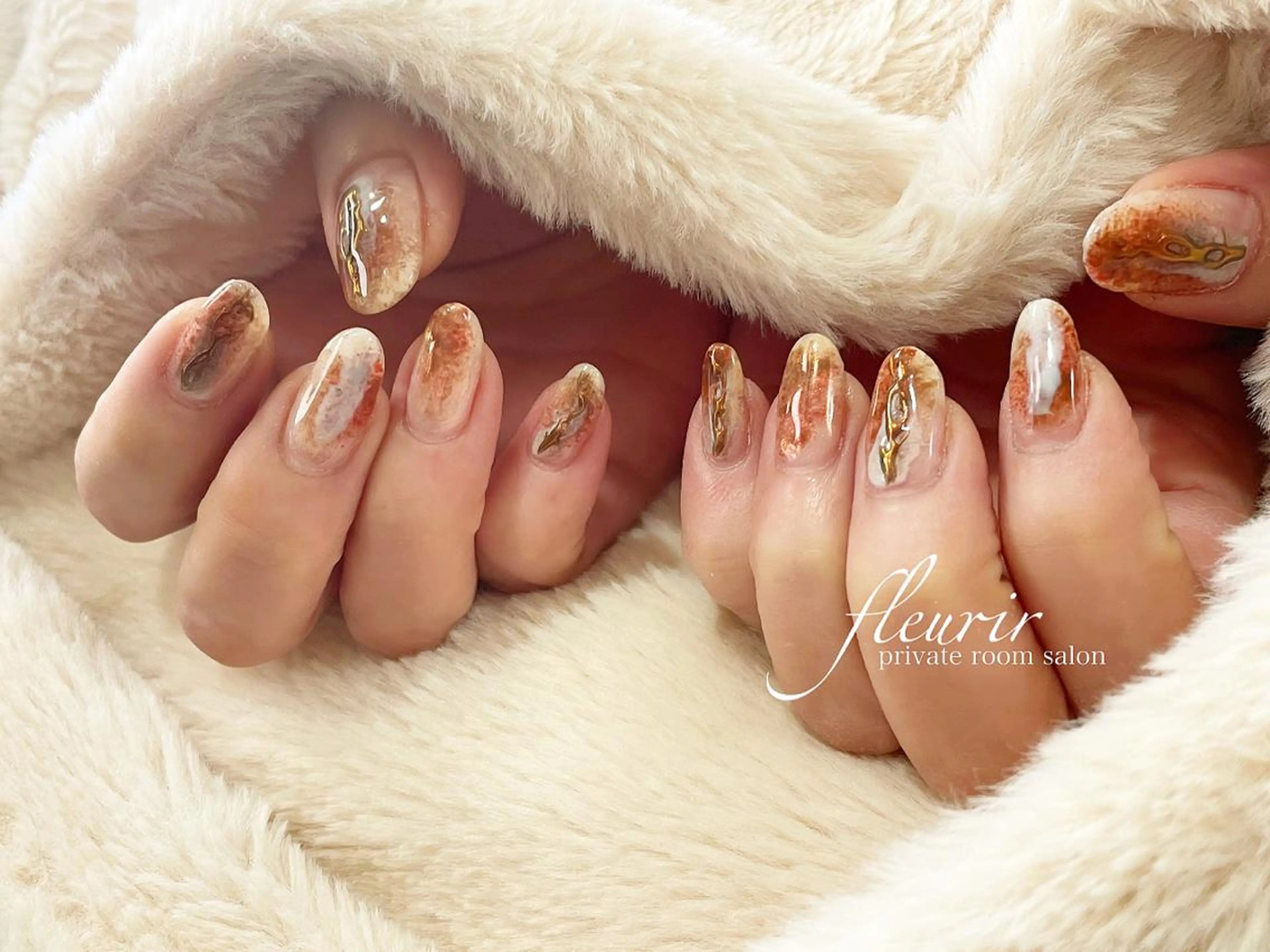 ネイル アートネイル ゴールド ミラーネイル フルリール 【プライベートサロンのネイルデザイン