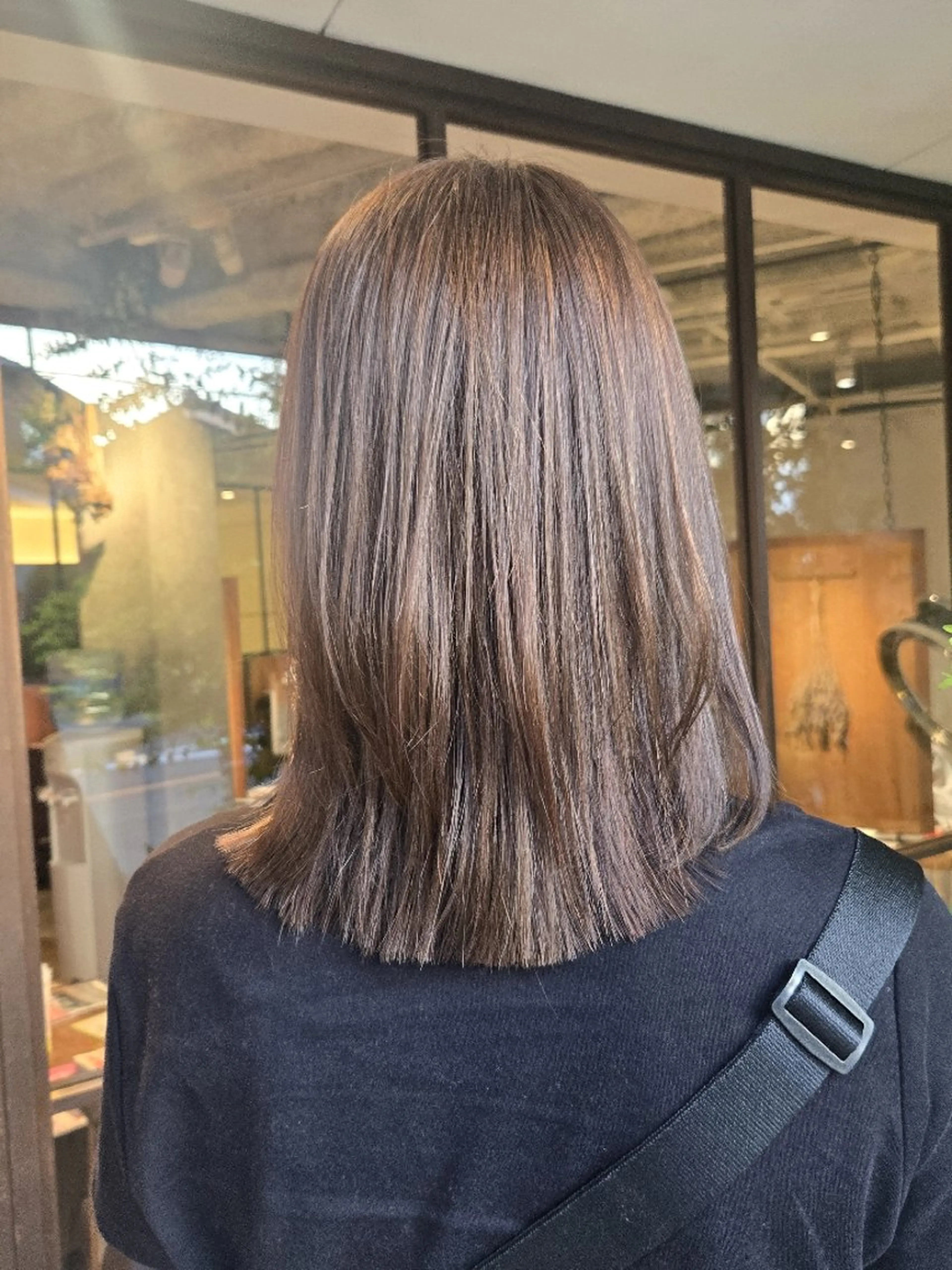 ミディアム カラー ヘアカラー IT’s所属・韓国好き🇰🇷 美容師MIKUのヘアスタイル