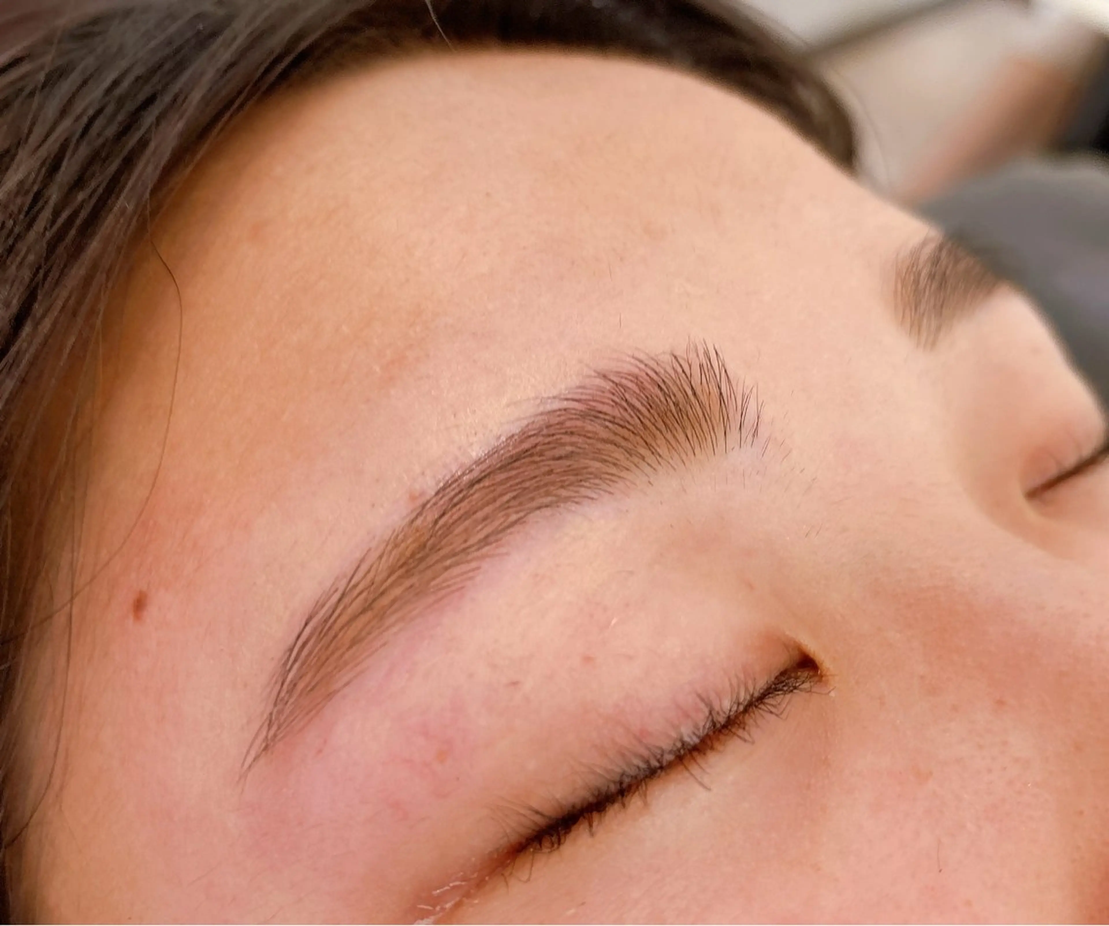 アイブロウ en_ Nanamiのマツエク・マツパデザイン