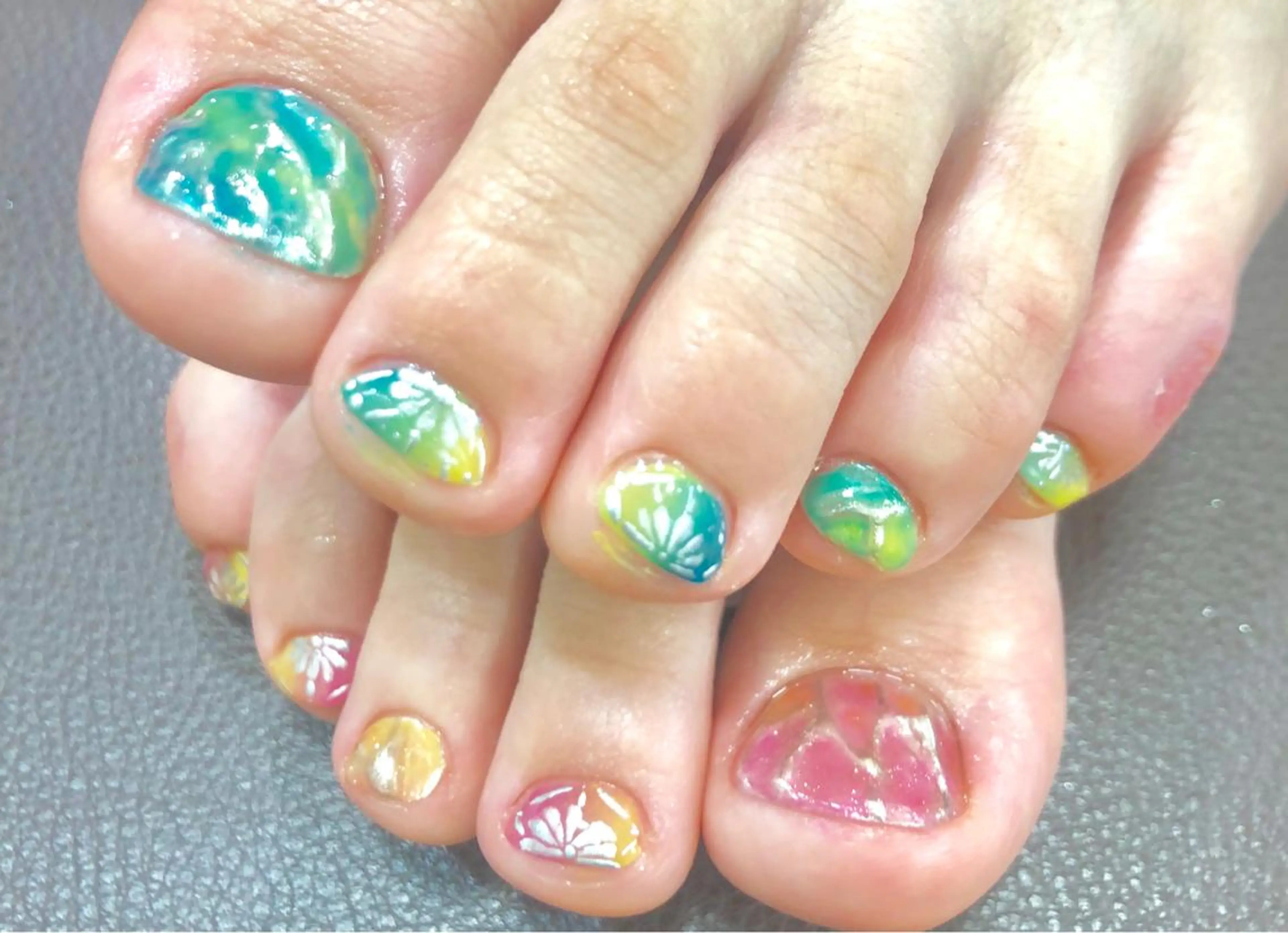 ネイル 坂本 萌のネイルデザイン