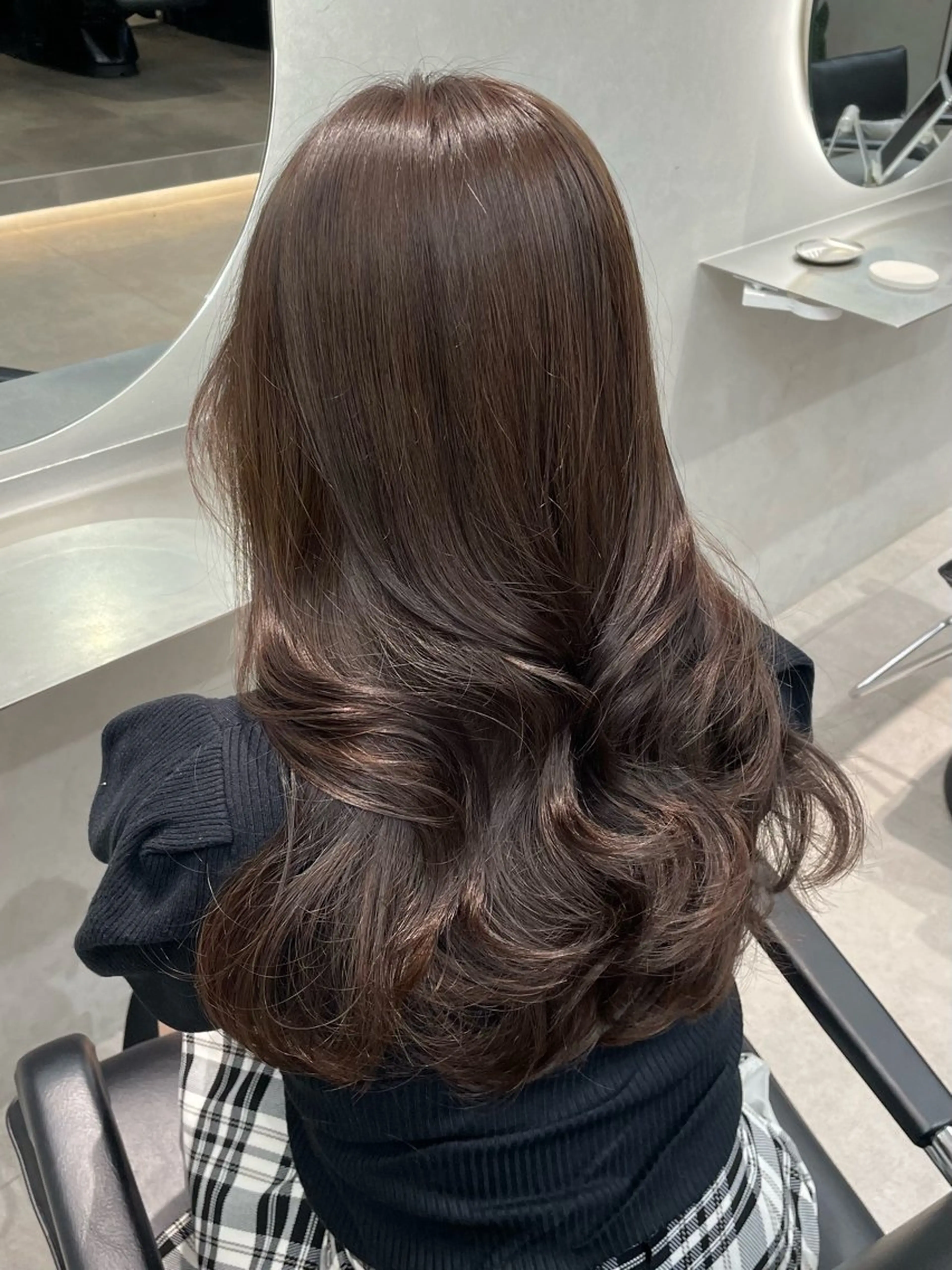 セミロング カラー アッシュ アッシュブラウン ベージュカラー ブラウンカラー 透明感カラー ヘアカラー 表参道/透明感 グレージュ/ブラウンのヘアスタイル