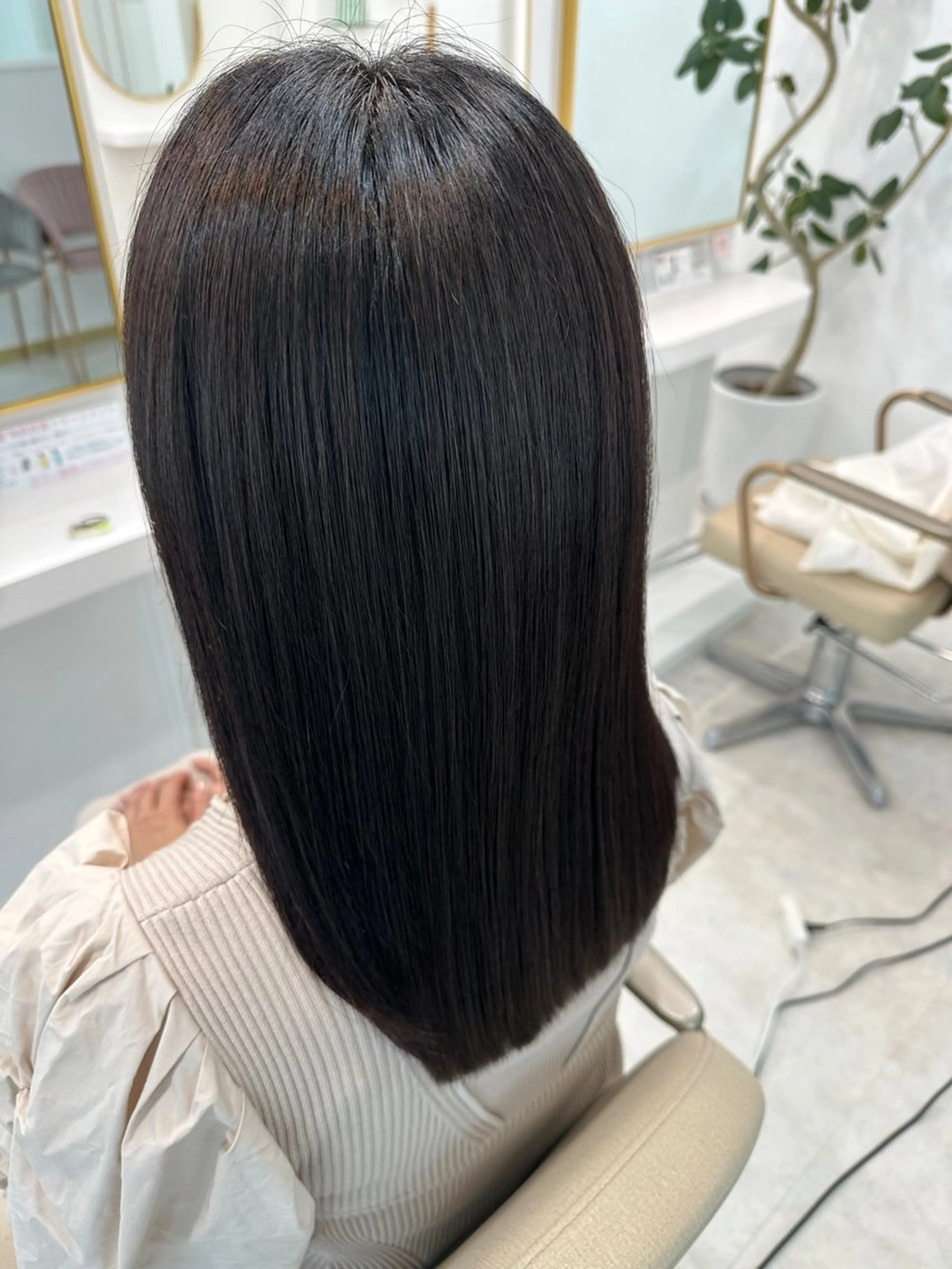 ロング カラー トリートメント 相澤 樹理亜のヘアスタイル