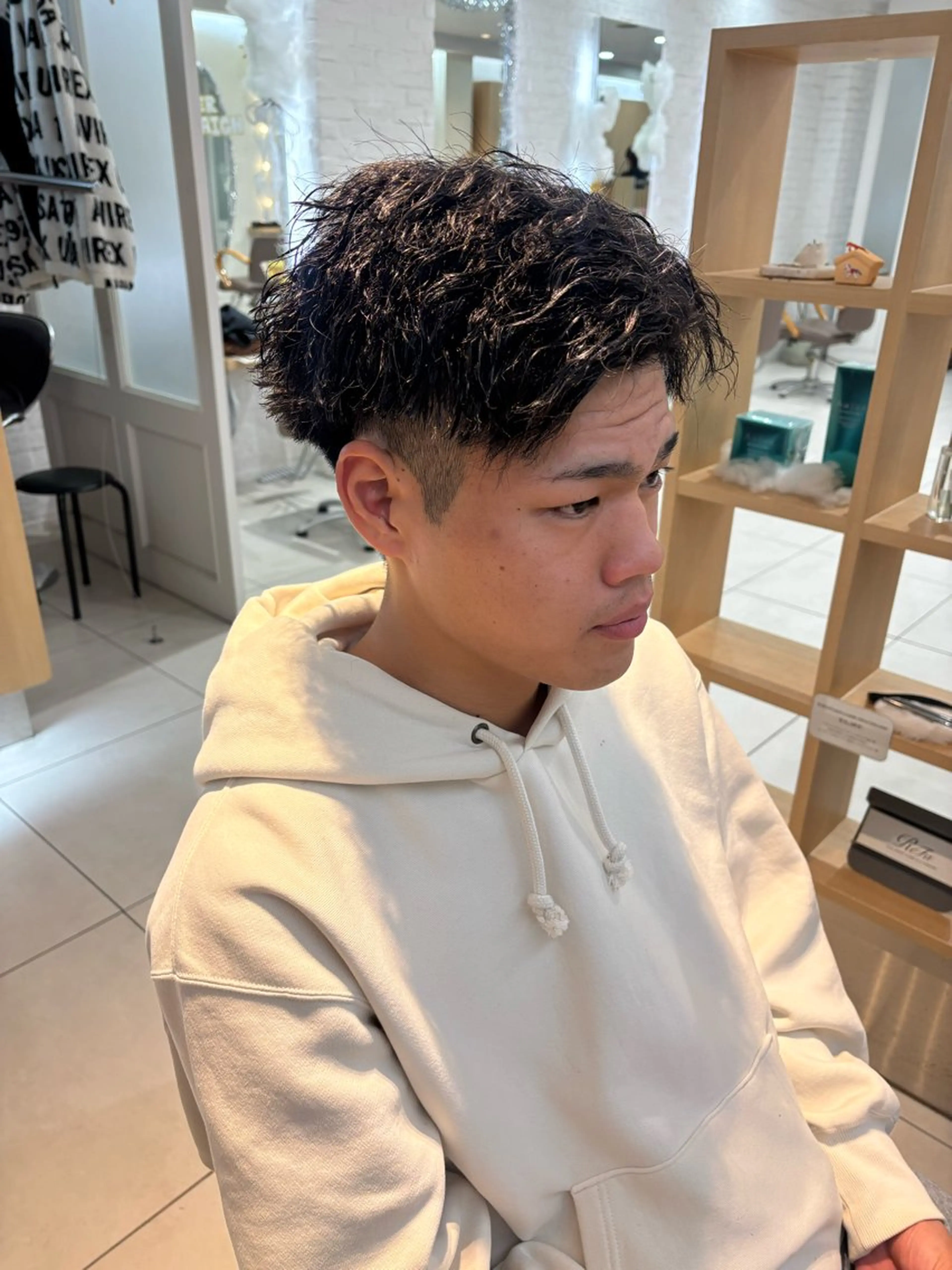 パーマ メンズ 💈メンズパーマ カラー💈momoのヘアスタイル