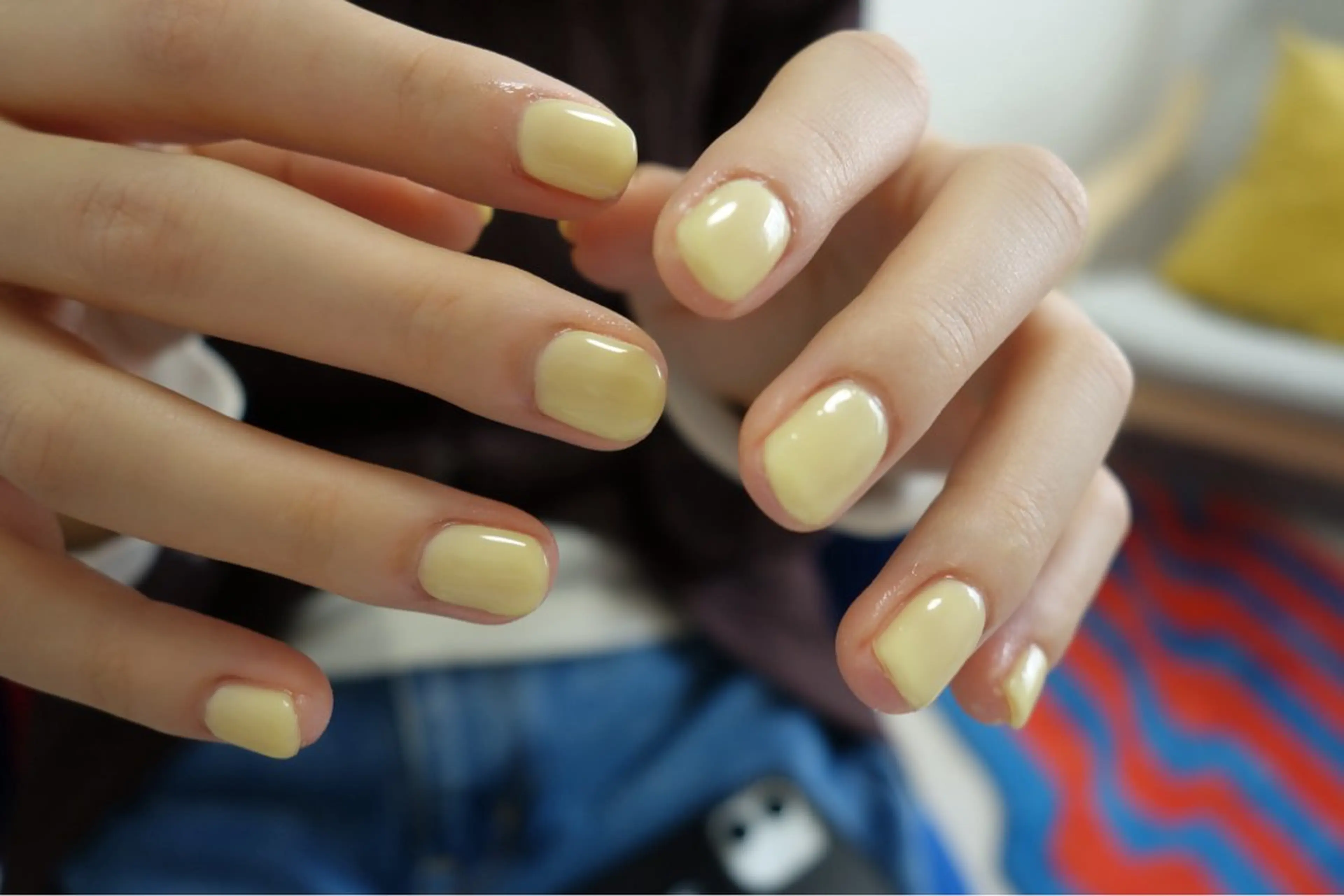 ネイル 黄色 ハンドネイル tsumeasobi 🪬macoのネイルデザイン