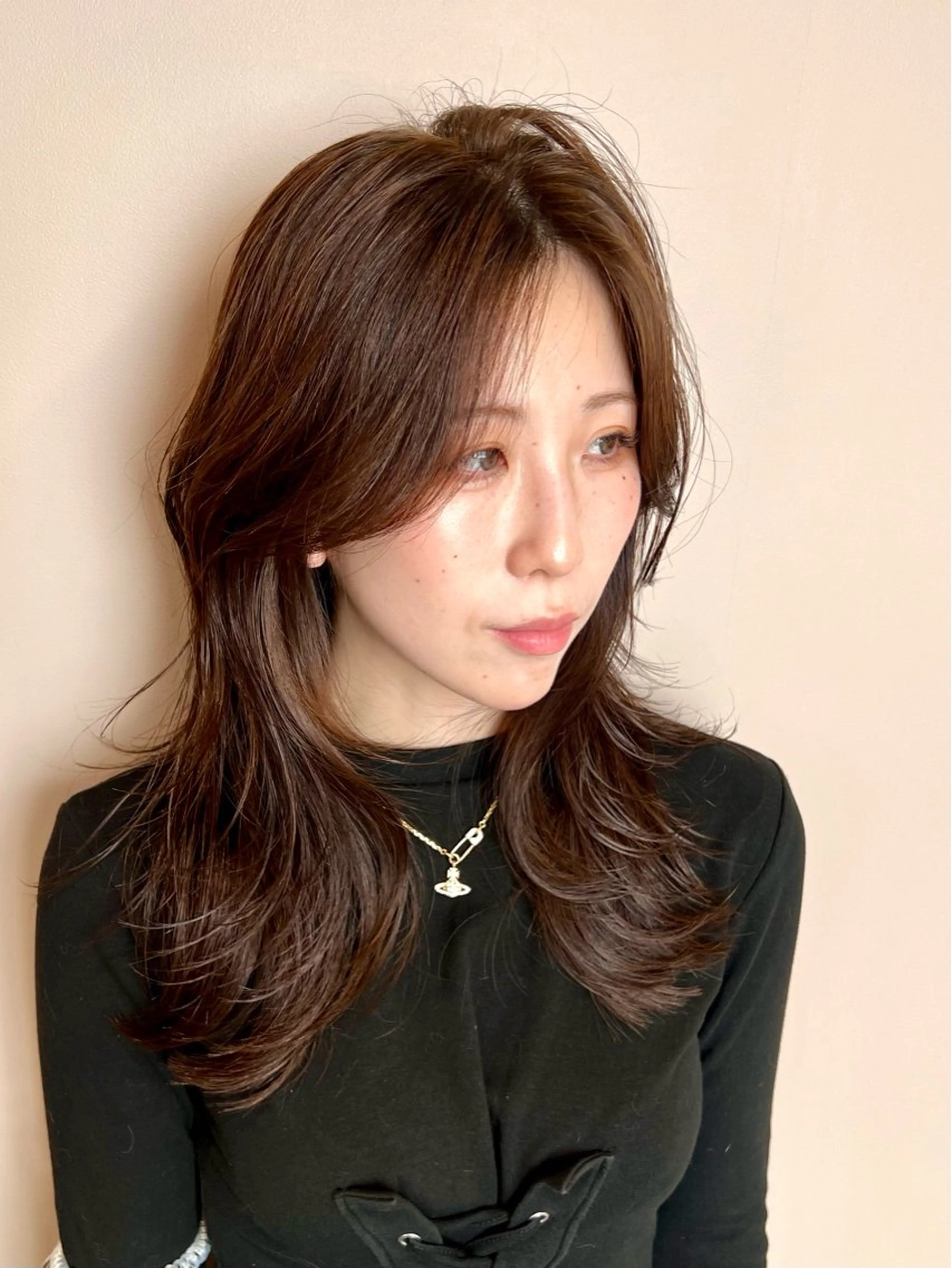 セミロング くびれヘア レイヤーカット カット ヘアカラー トリートメント レイヤー/韓国/艶髪 /タカマサのヘアスタイル