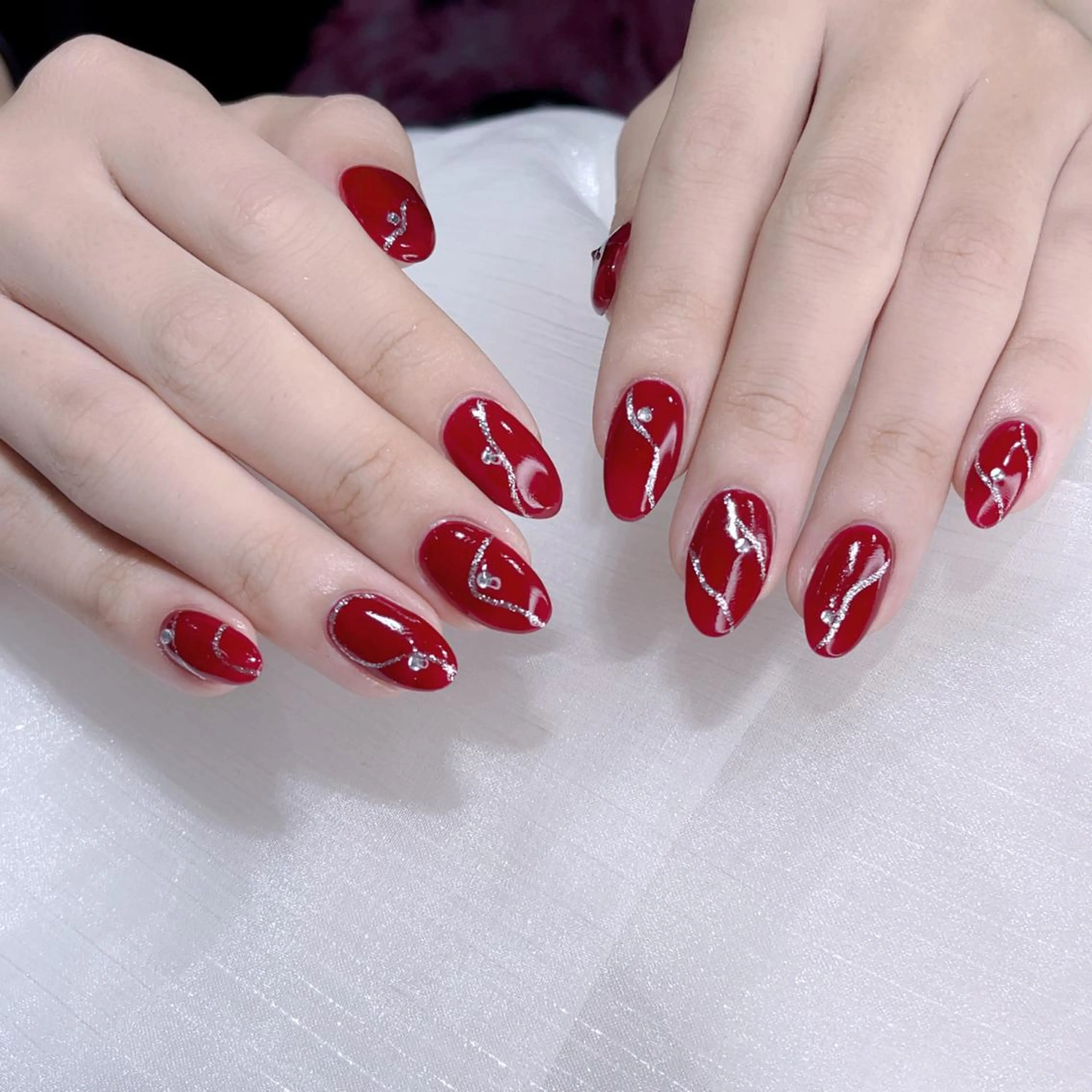 ネイル ハンドネイル Queens ciciのネイルデザイン