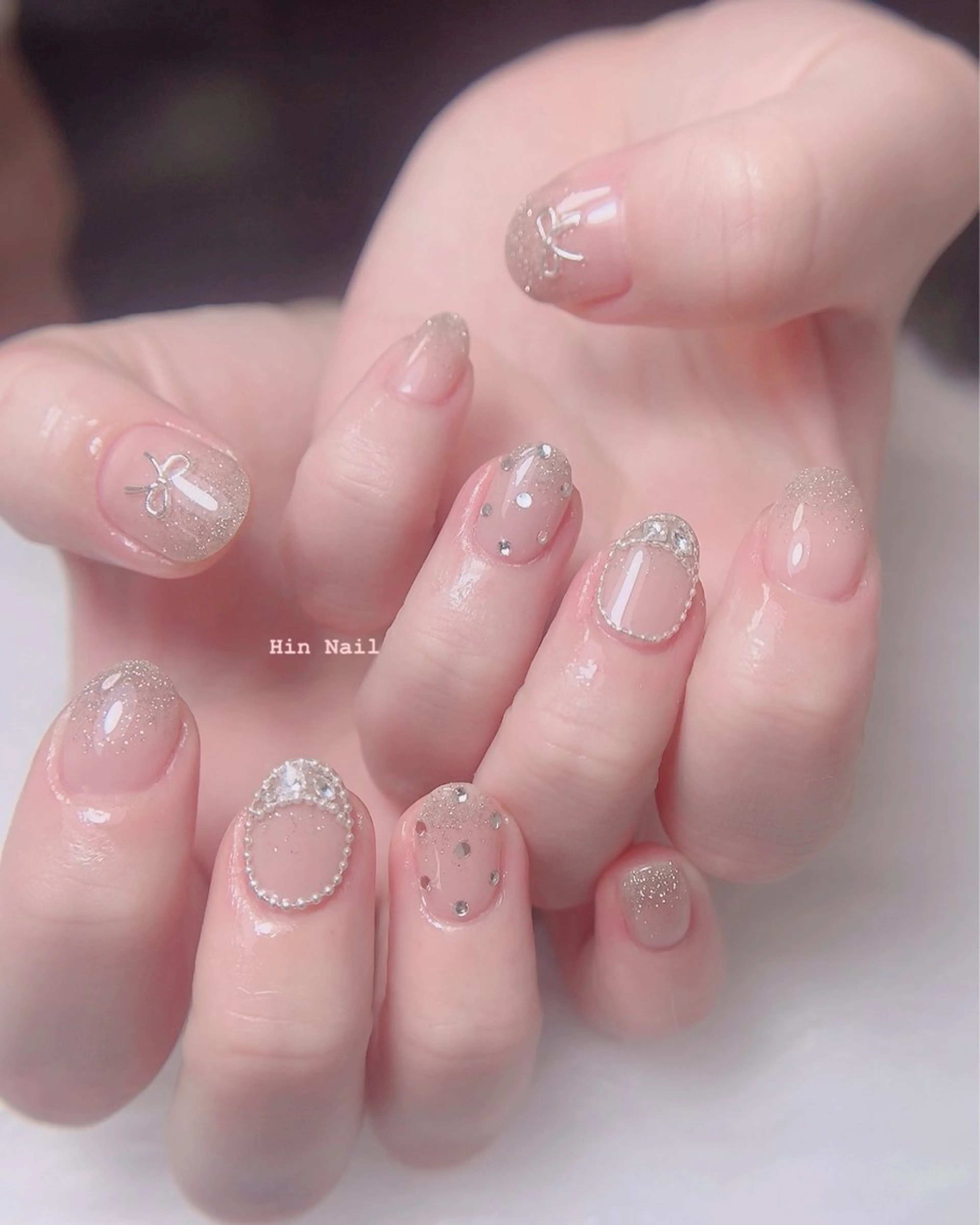 ネイル ハンドネイル Hin Nailsのネイルデザイン