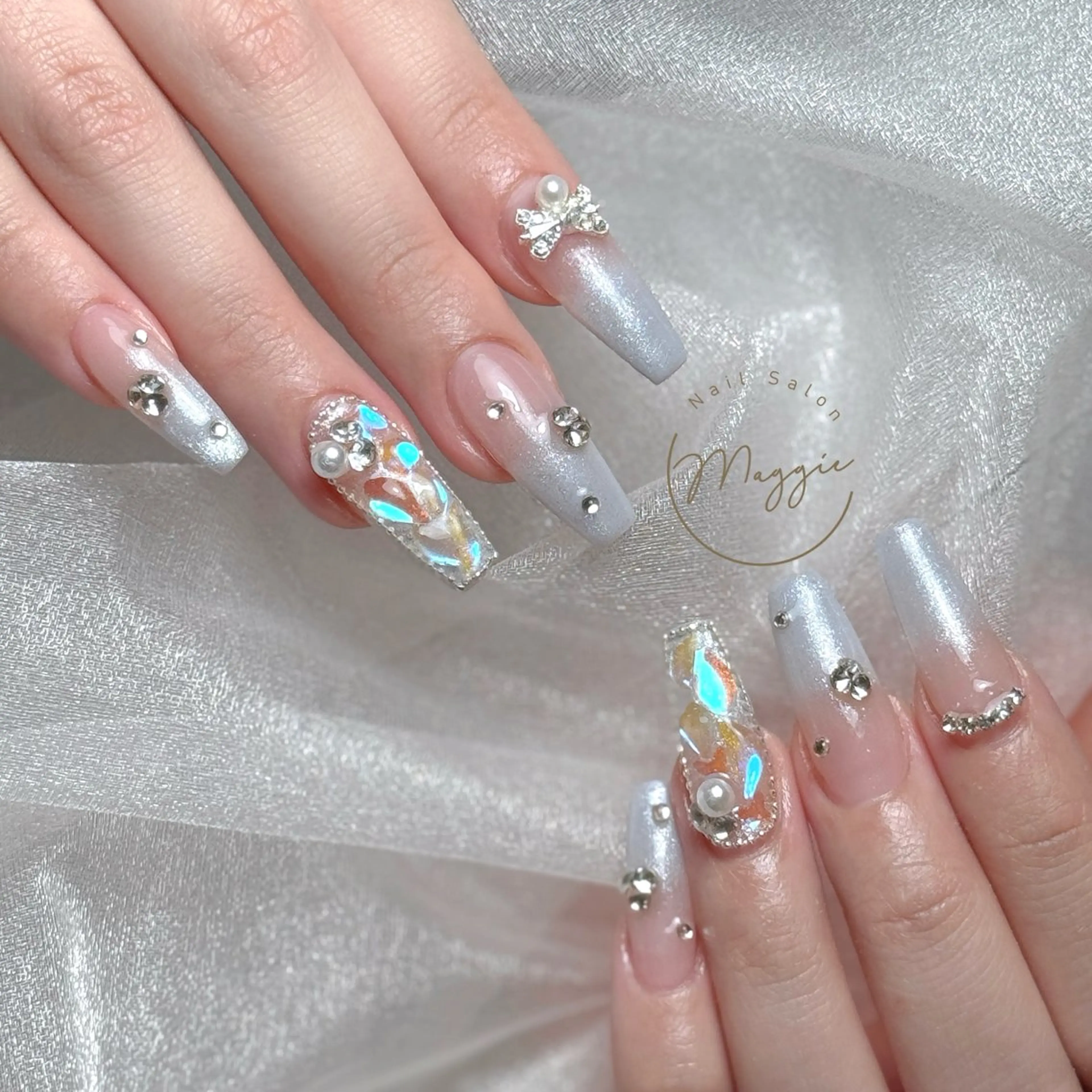 ネイル Maggie Nail🦩のネイルデザイン