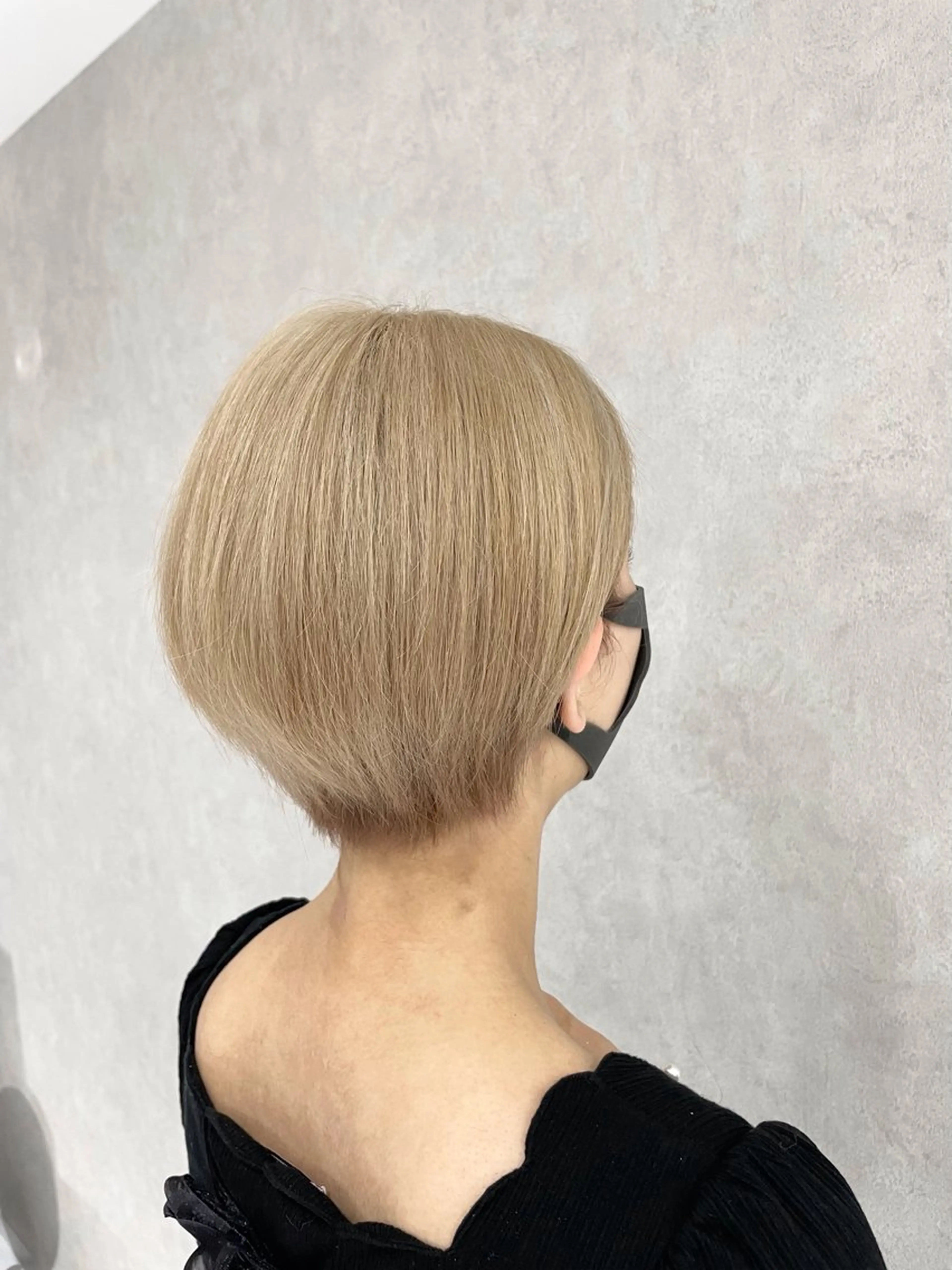 ショート ヘアカラー 森田 結吾のヘアスタイル