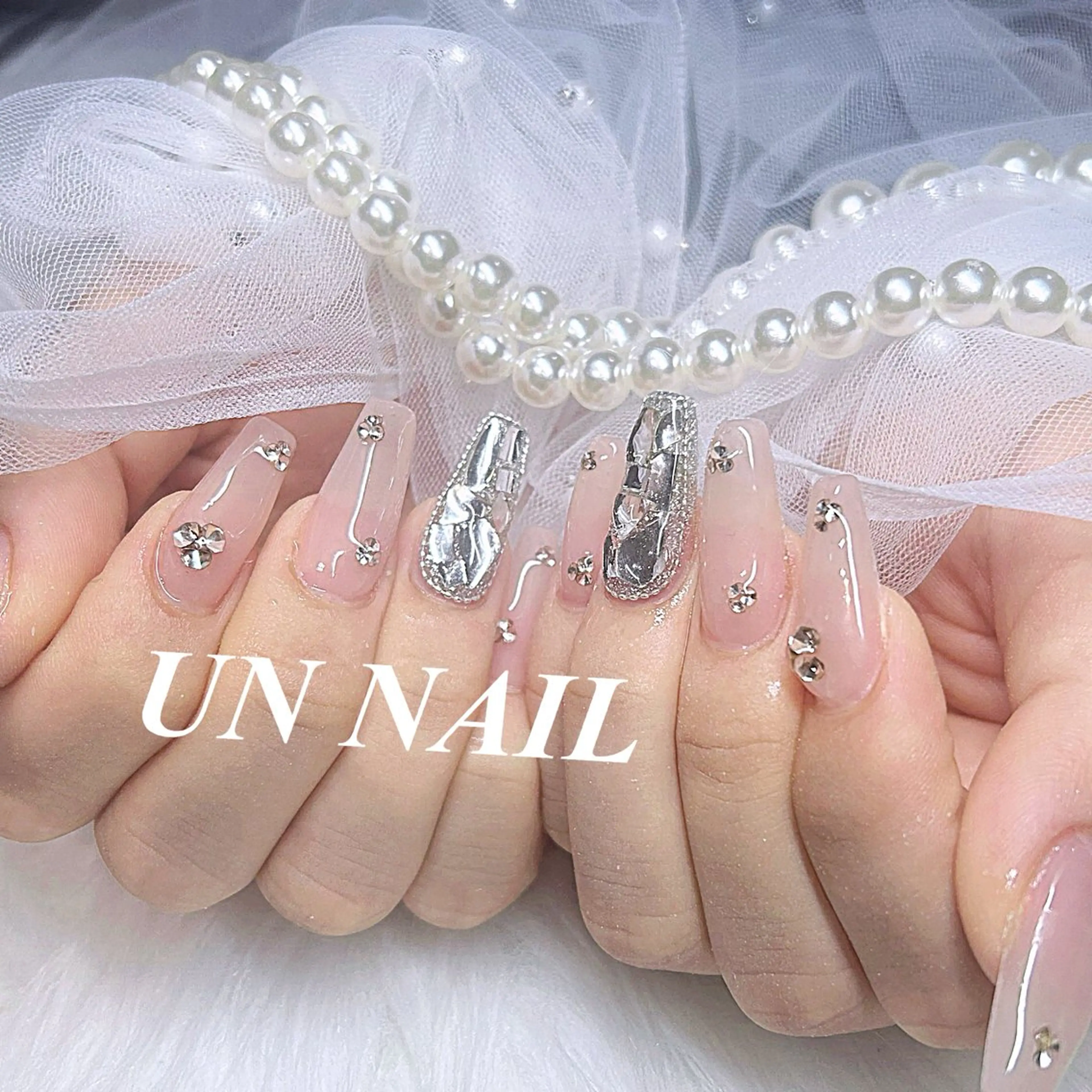 ネイル ハンドネイル UNNAIL所属・UN NAILのネイルデザイン