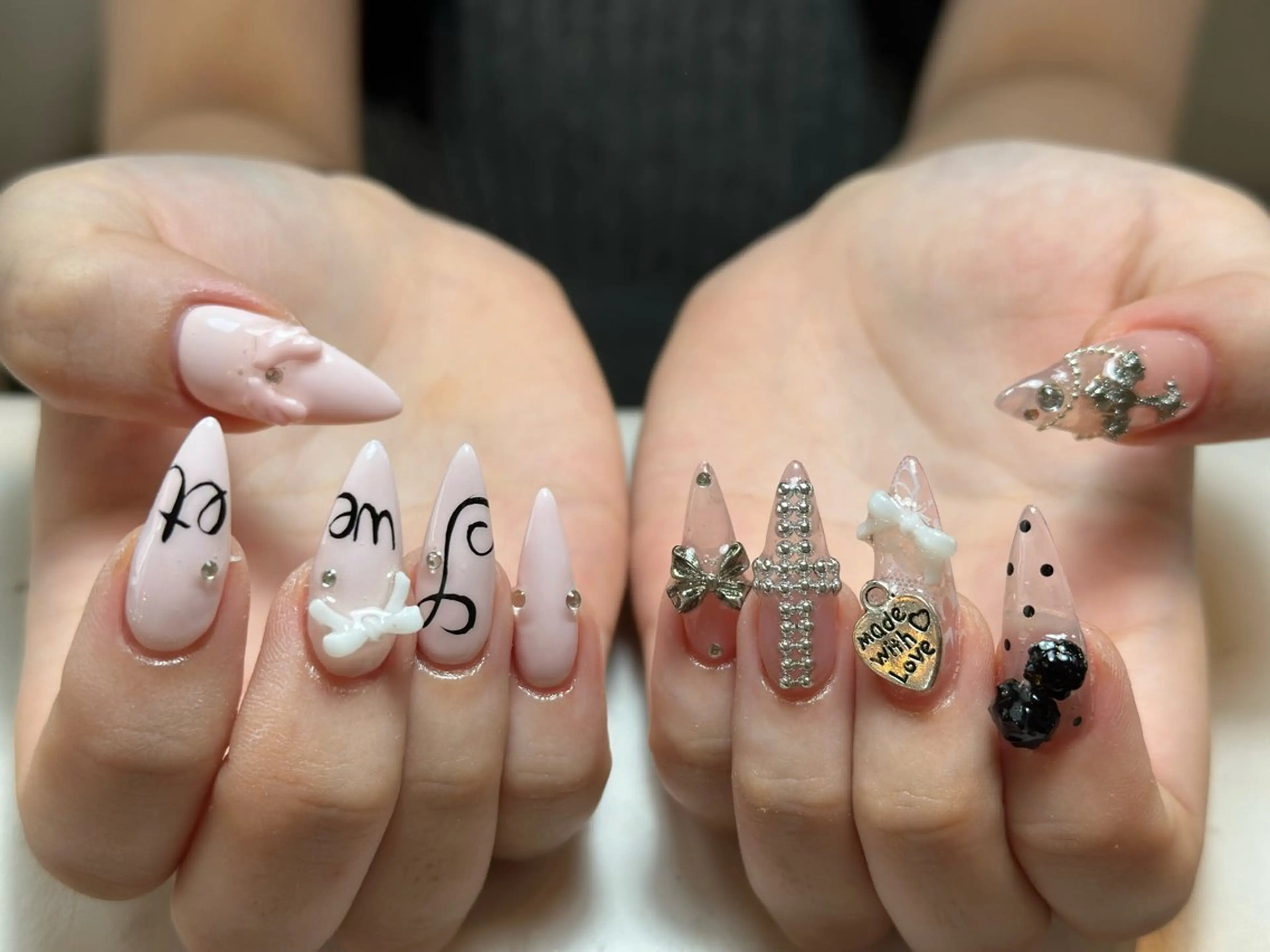 ネイル アートネイル 成人式 ジェルネイル ニュアンスネイル 夏ネイル ハンドネイル Nienail_ Luxeのネイルデザイン