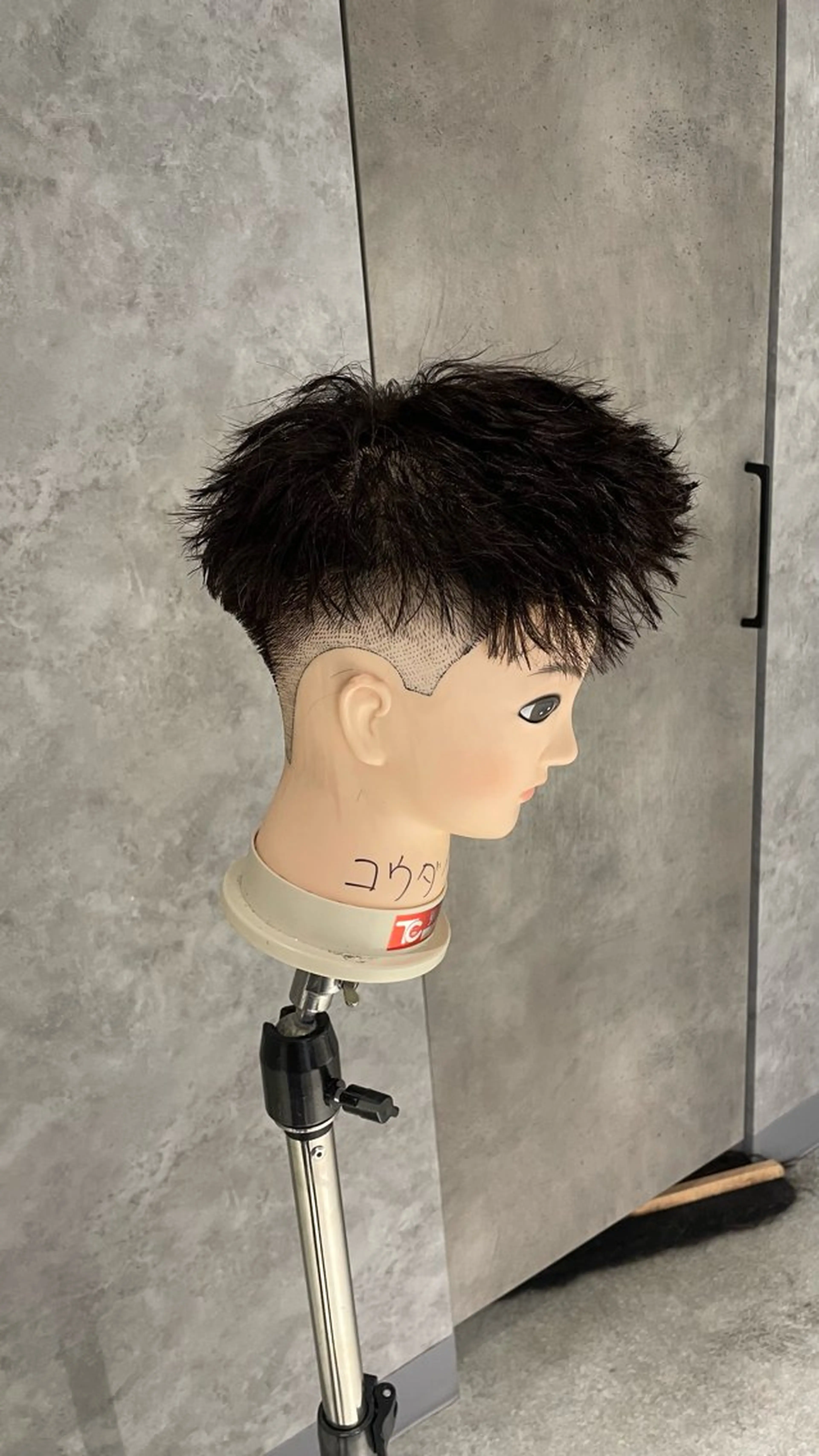 ショート メンズ 野髙 昂大のヘアスタイル