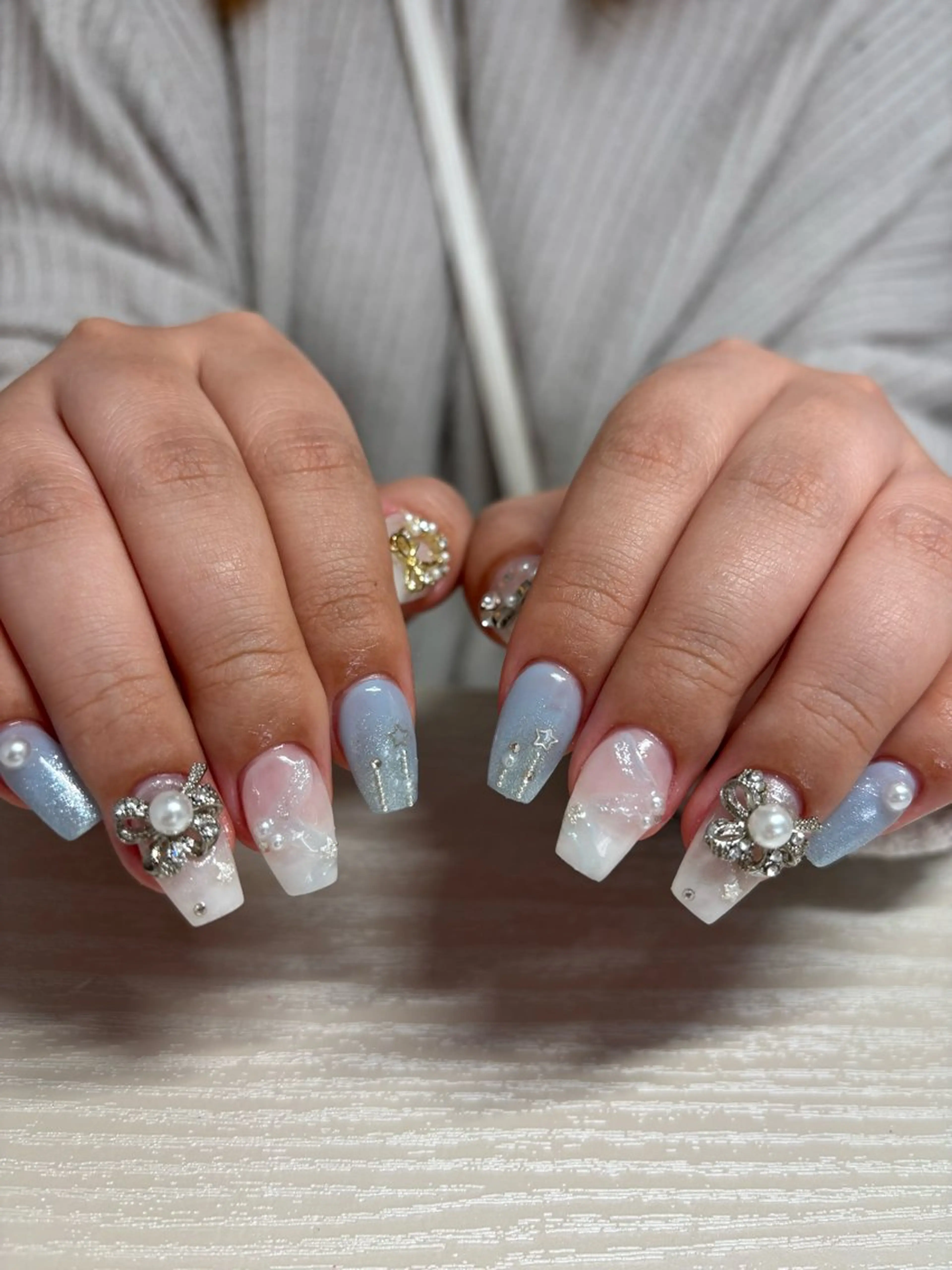 ネイル I pinknail 韓国風·持ち込み専門のネイルデザイン