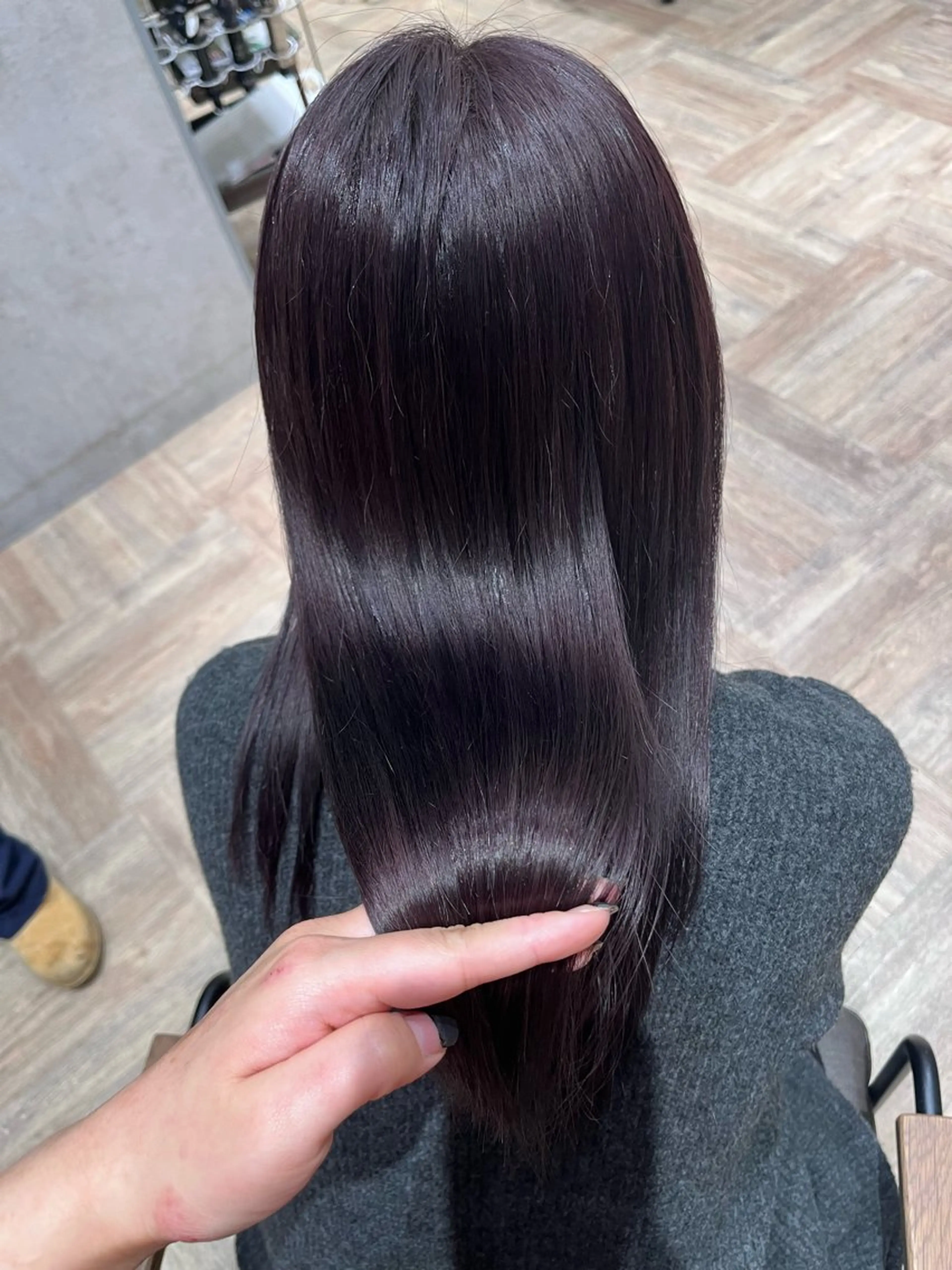 セミロング AVANCE. 古川楓のヘアスタイル