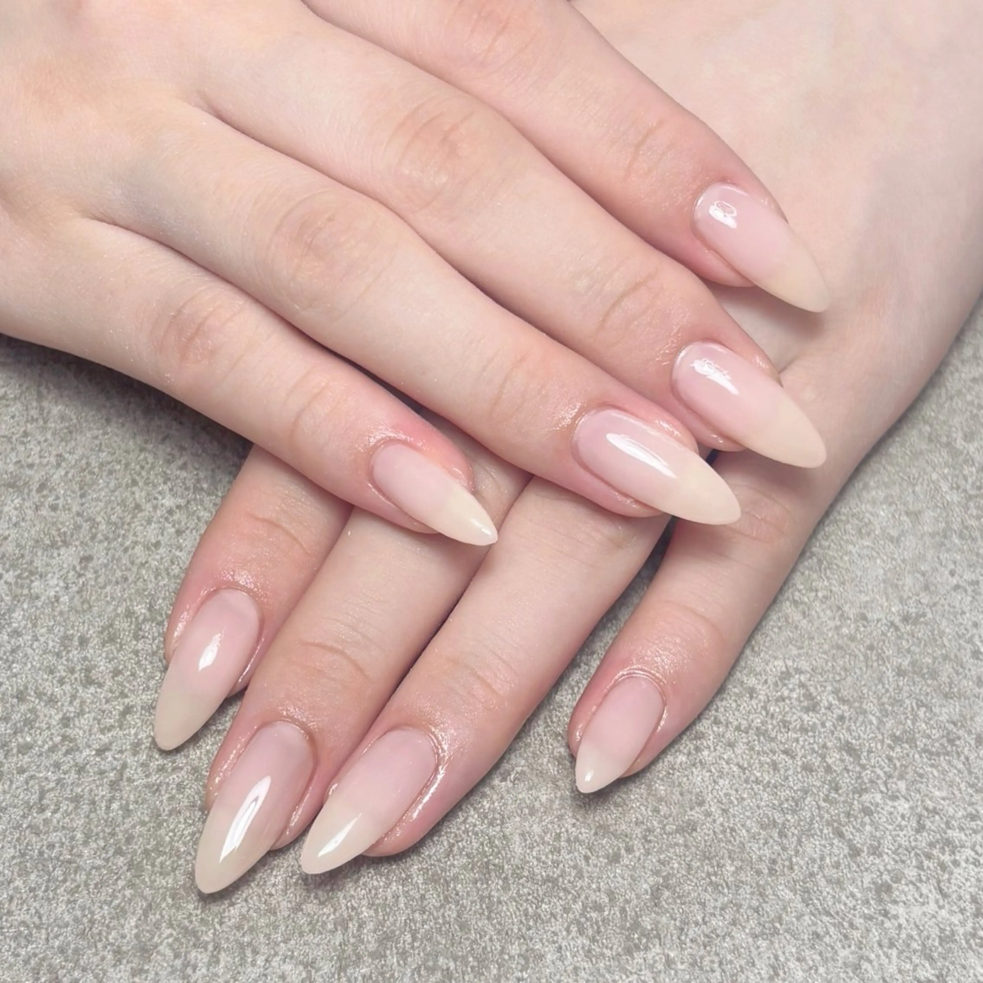 ネイル ハンドネイル nailroom DIASOMNIAのネイルデザイン