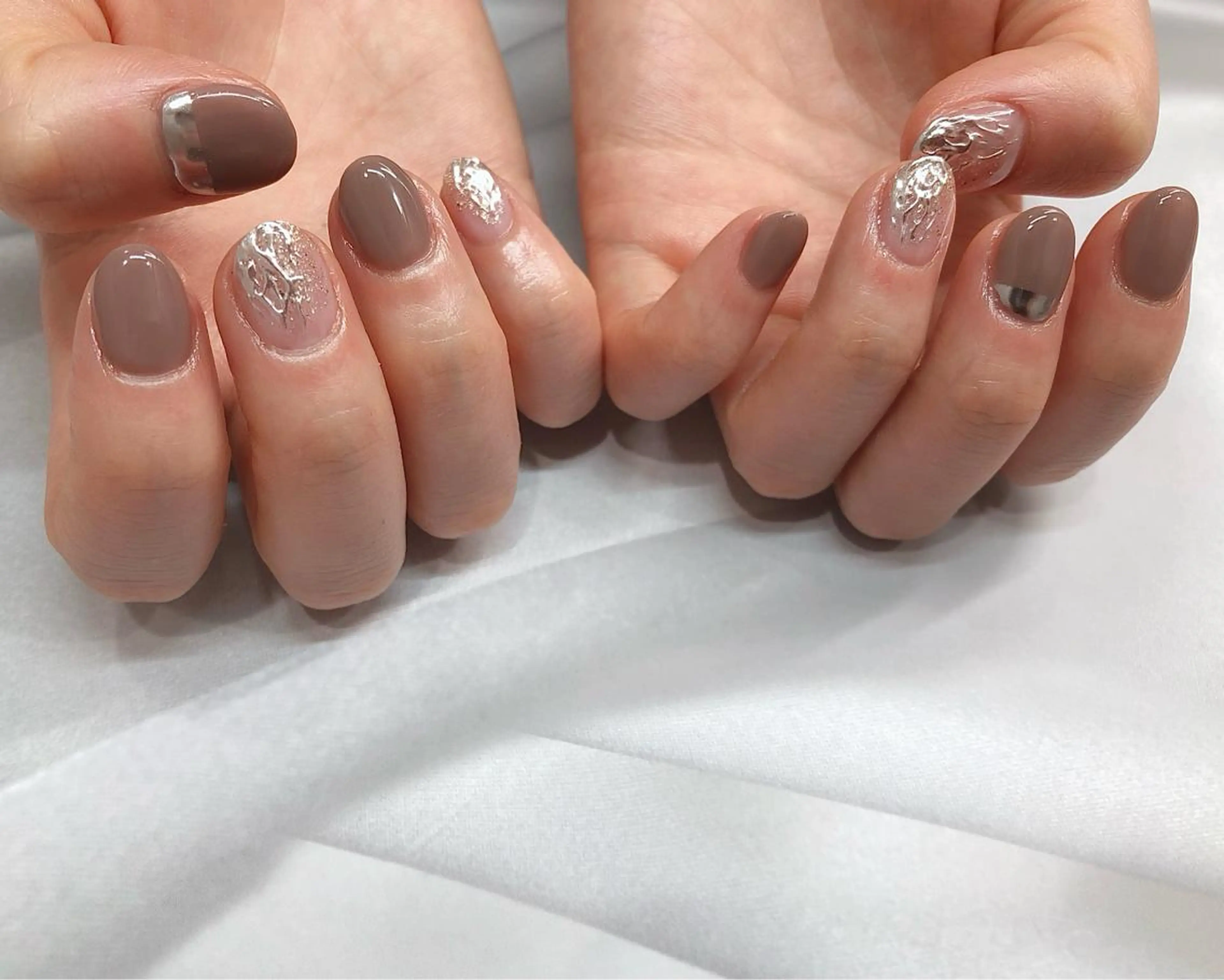 ネイル ミラーネイル オフィスネイル ハンドネイル saki_ nail heronのネイルデザイン