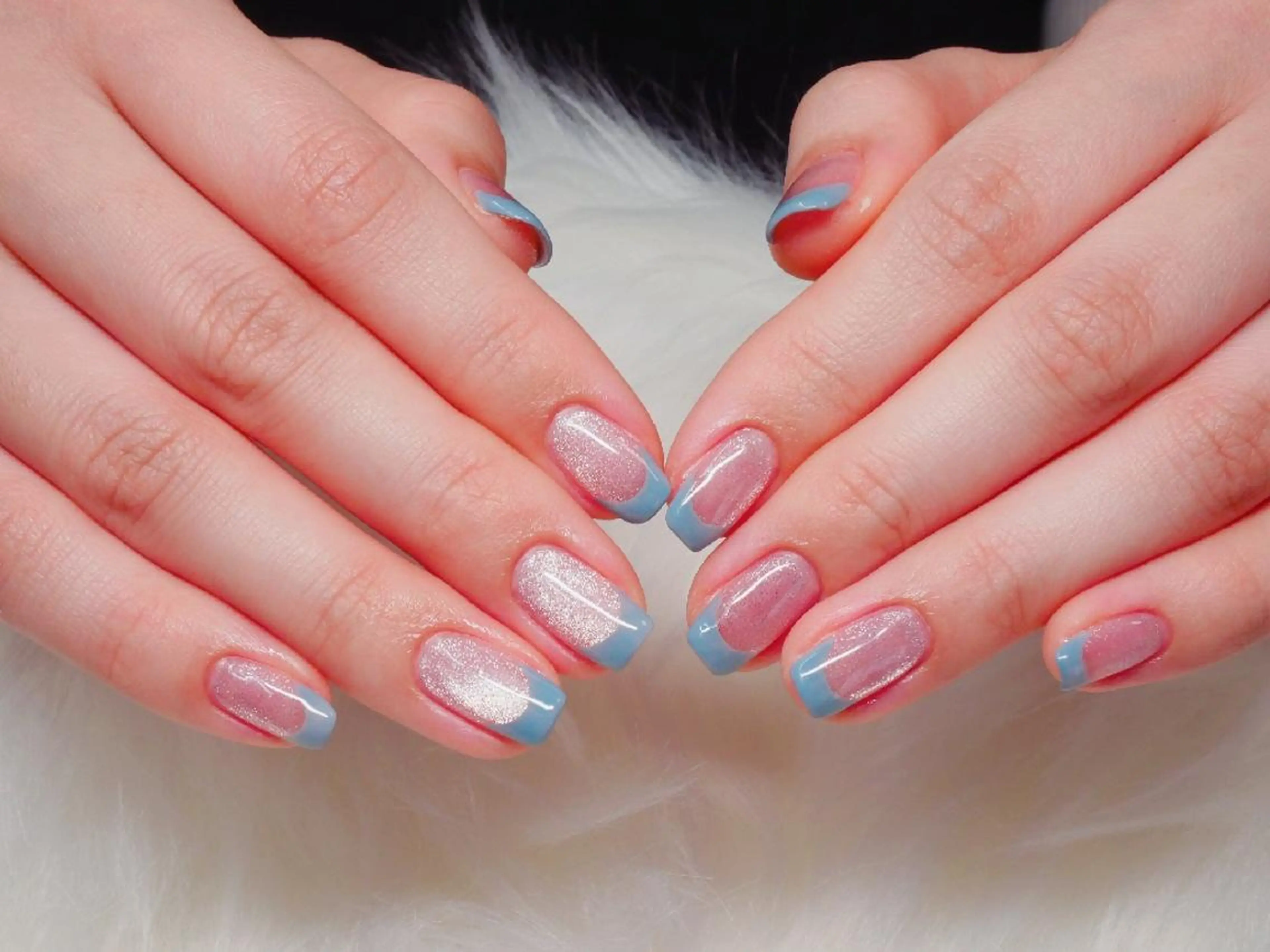 【ケア込・新規オフ無料】⭐マグネットフレンチ/グラデーションの写真