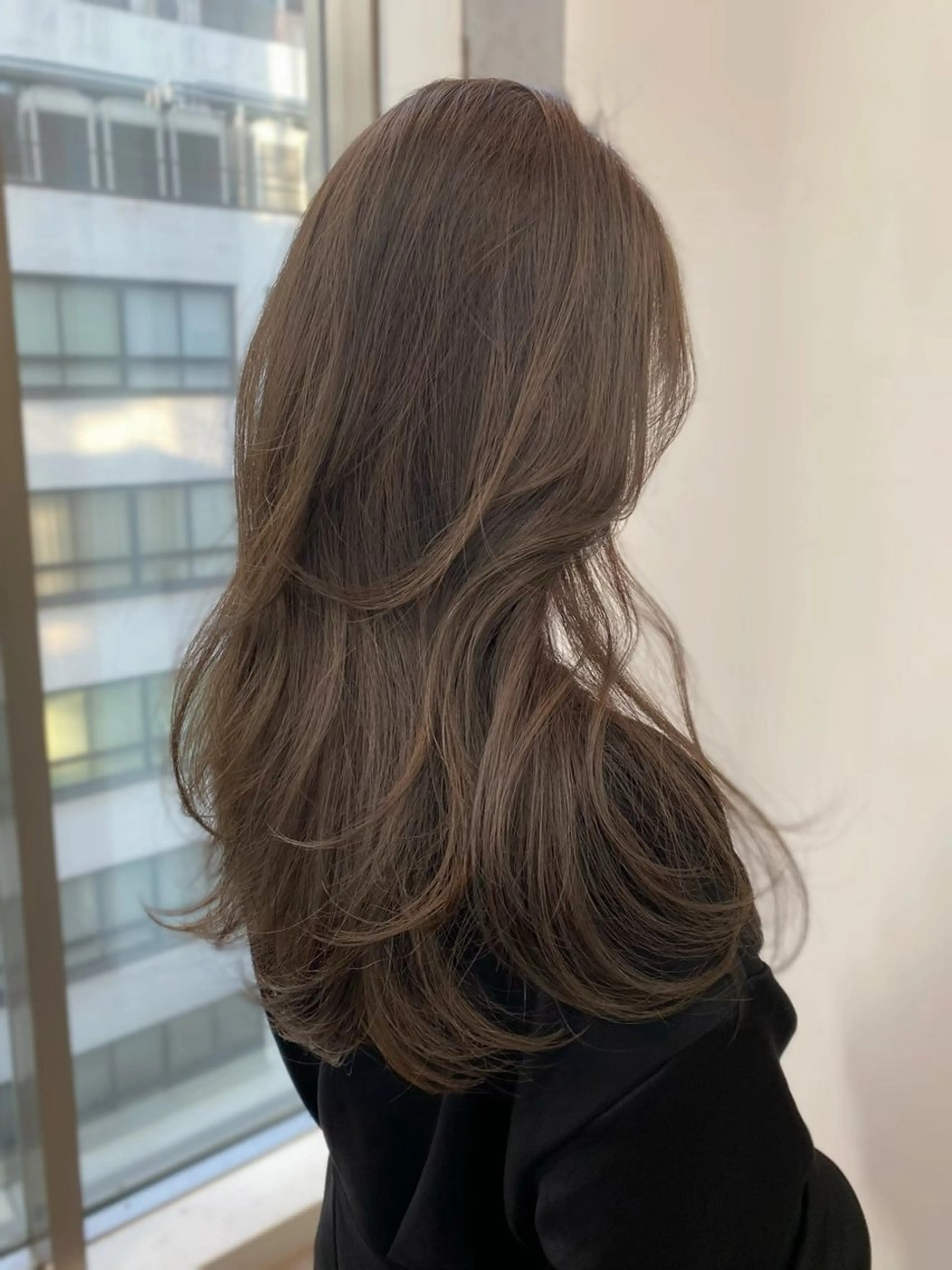 セミロング カラー ベージュカラー レイヤーカット カット ヘアカラー レイヤー/ベージュ/ どますず🌺のヘアスタイル