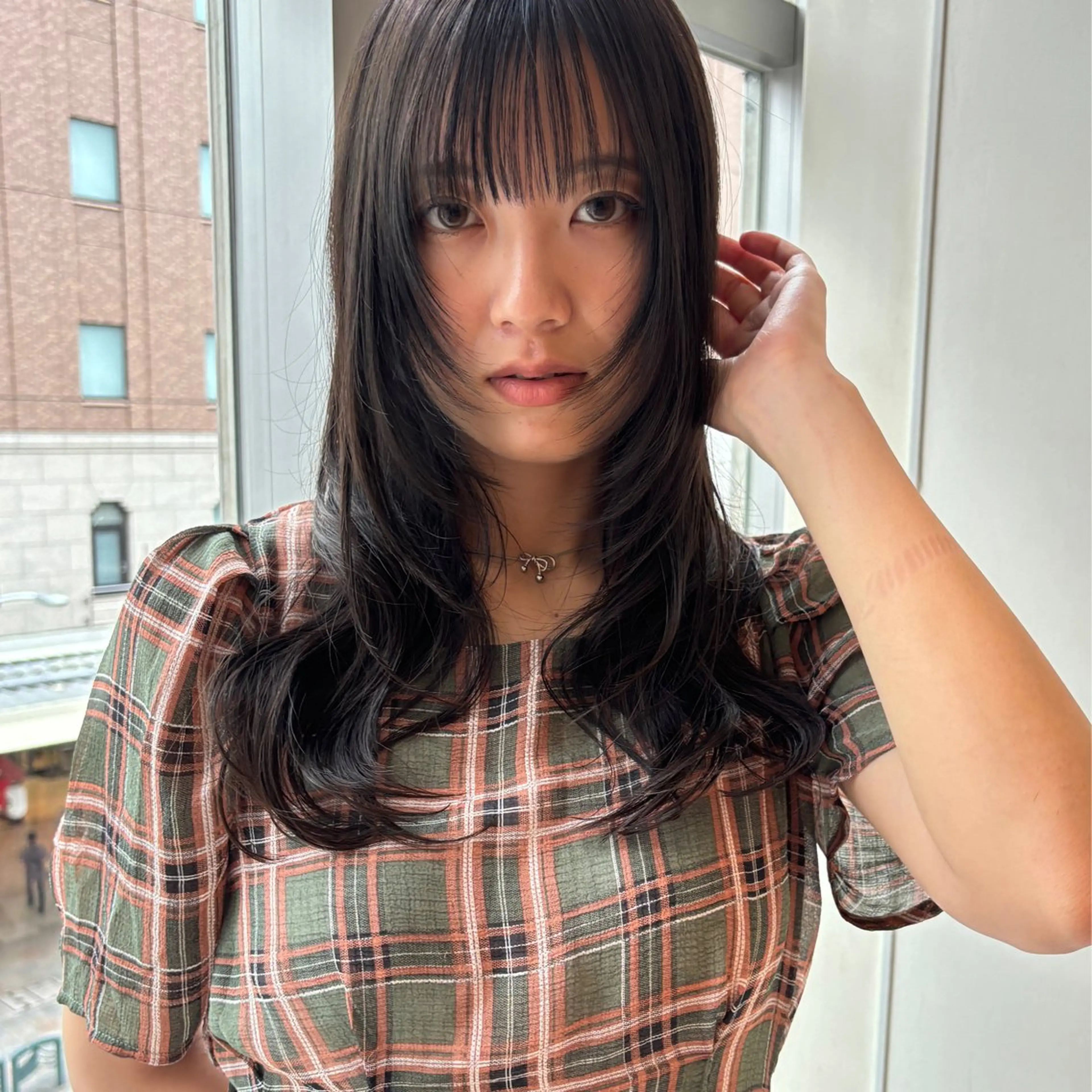 セミロング ハッシュカット/四条 烏丸/寺本弘樹のヘアスタイル