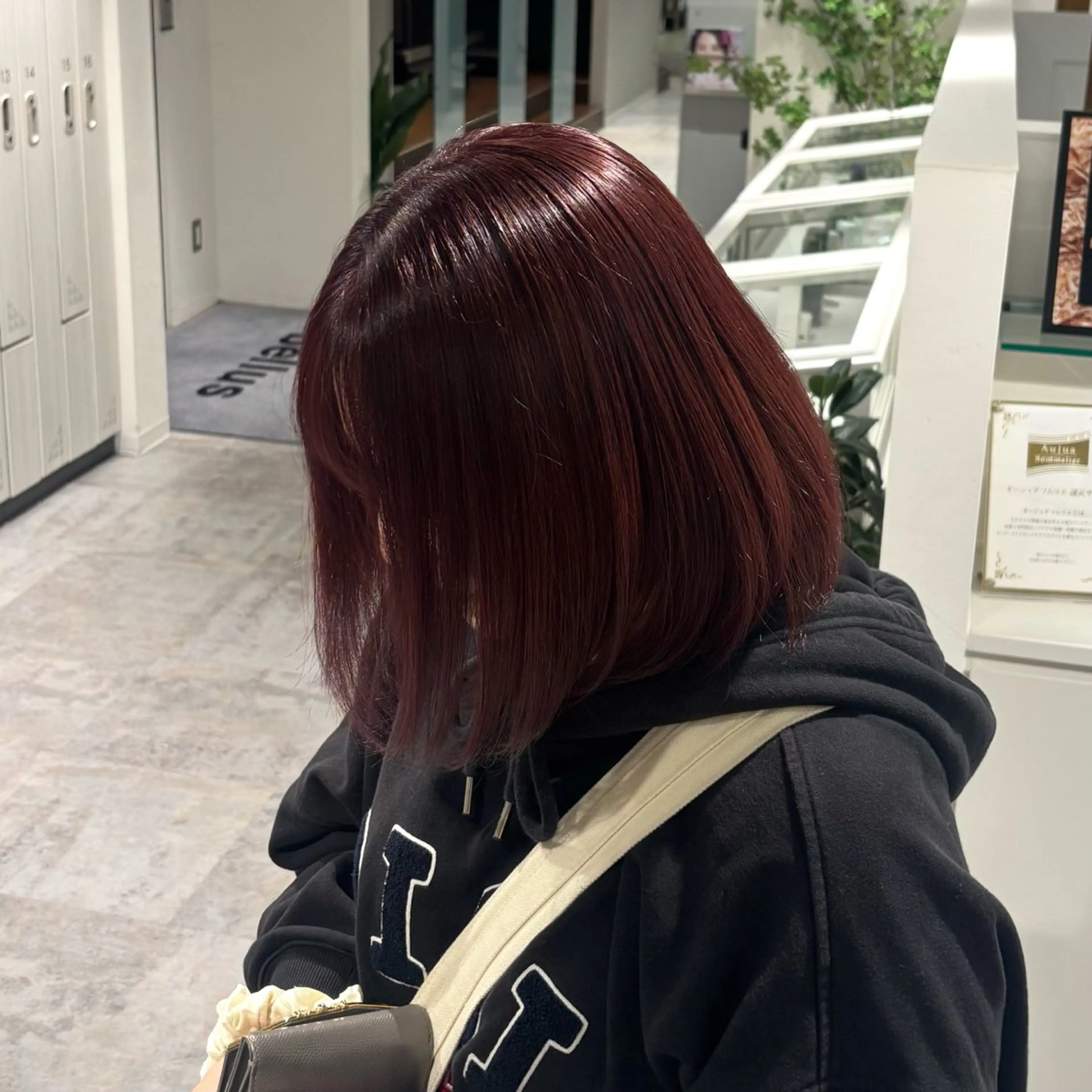 ミディアム カラー ブリーチ 田名部 愛乙のヘアスタイル