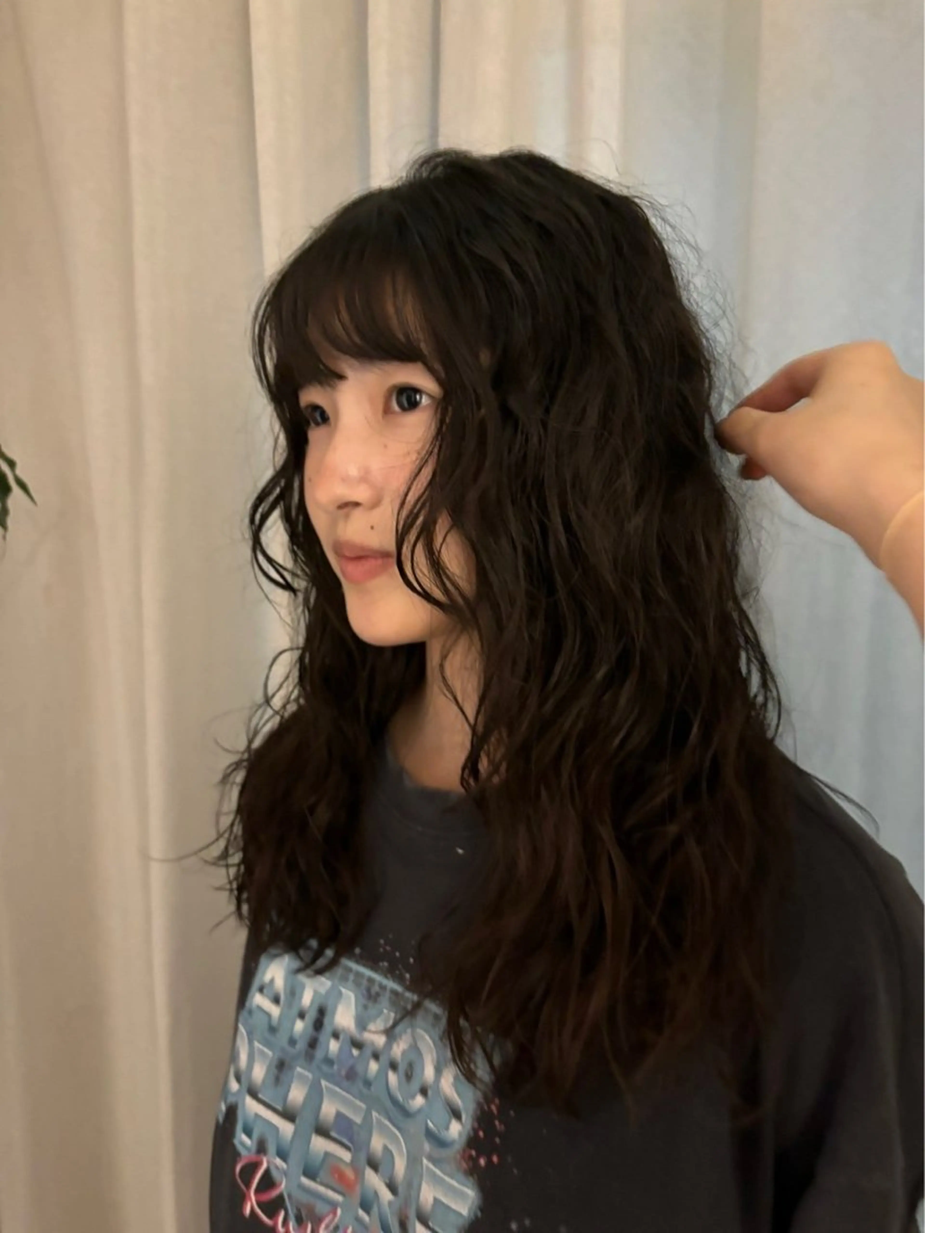 ミディアム パーマ カットモデル FILMSりくのヘアスタイル