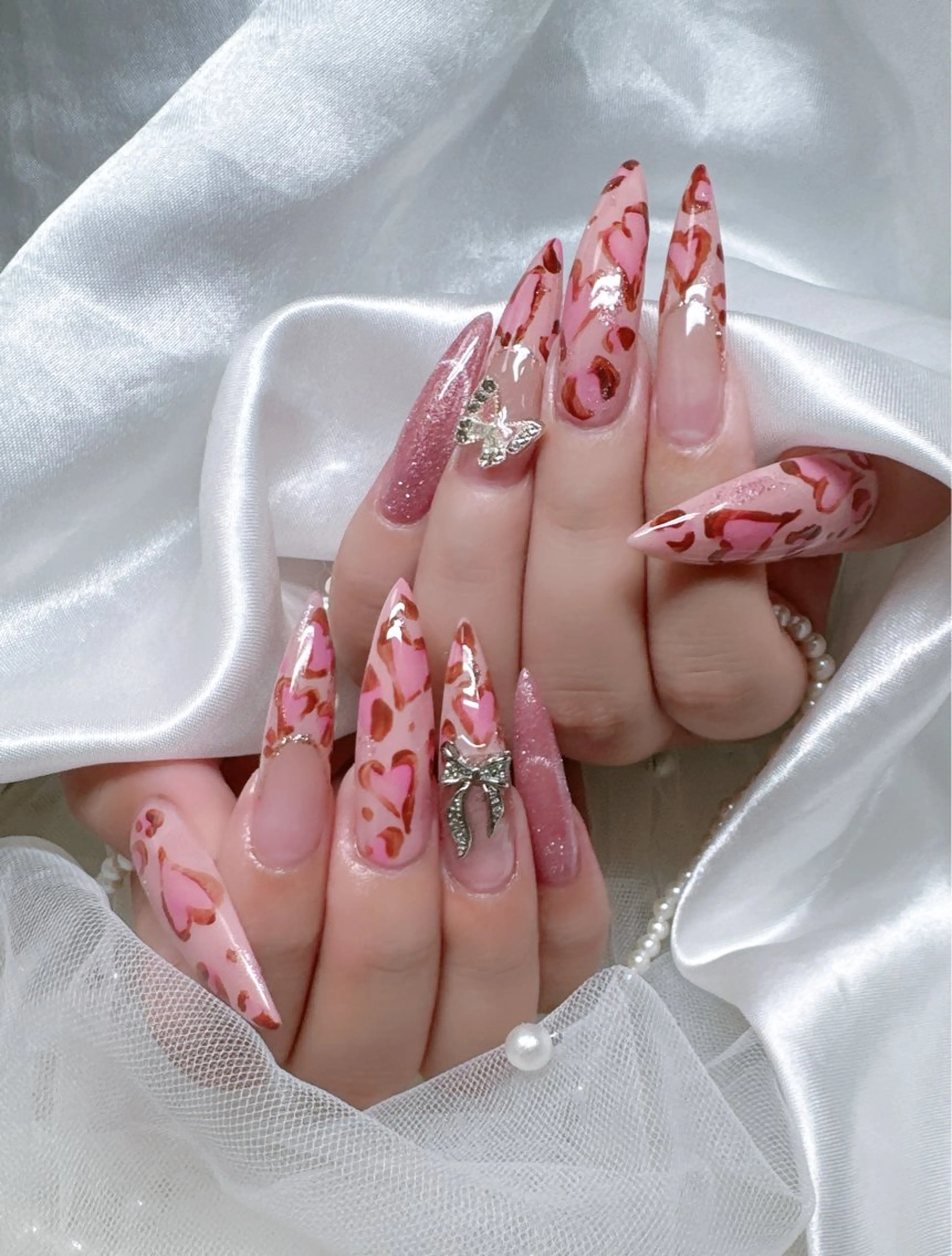 ネイル 高島 夏海のネイルデザイン