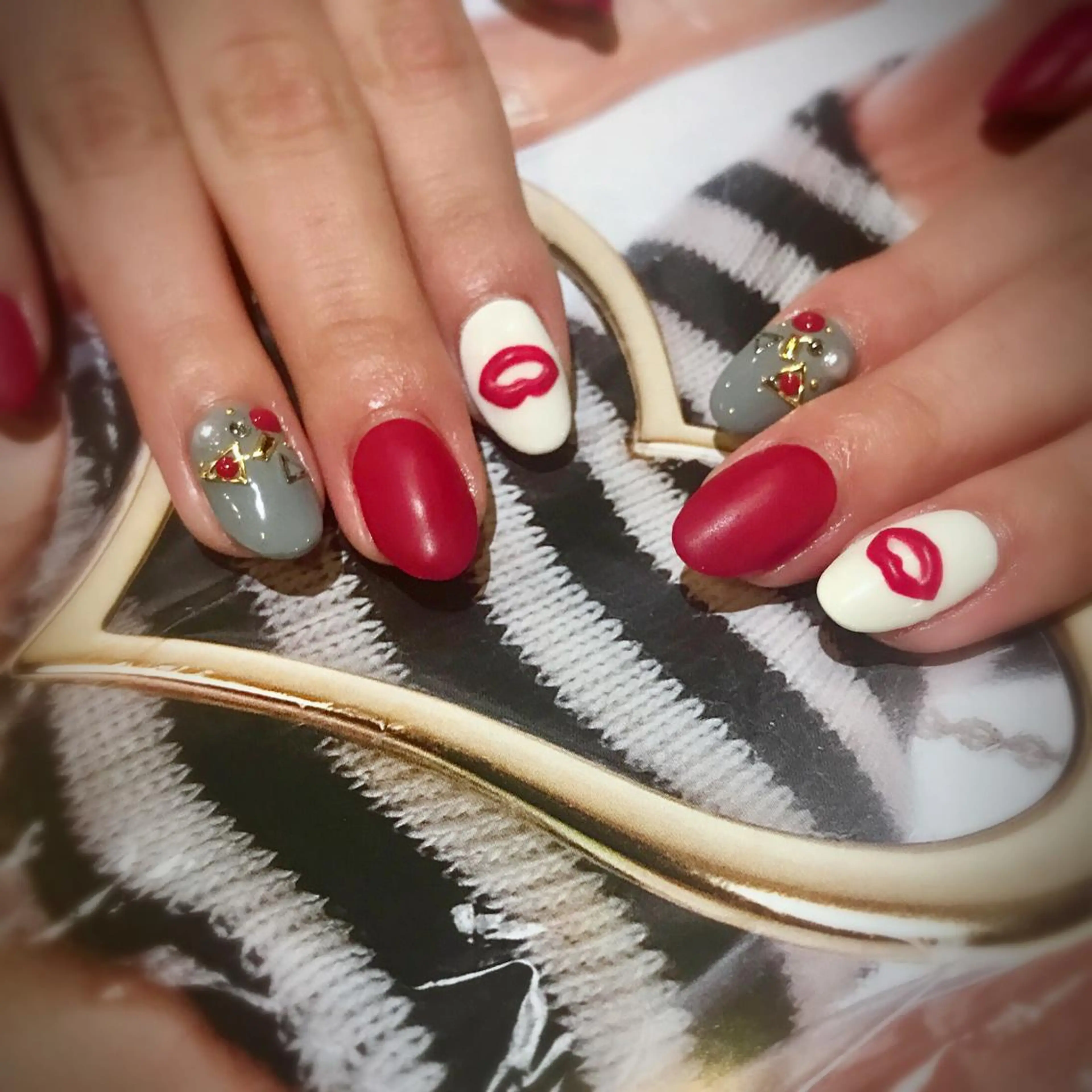 ネイル NES.nail sayaka 🌹のネイルデザイン