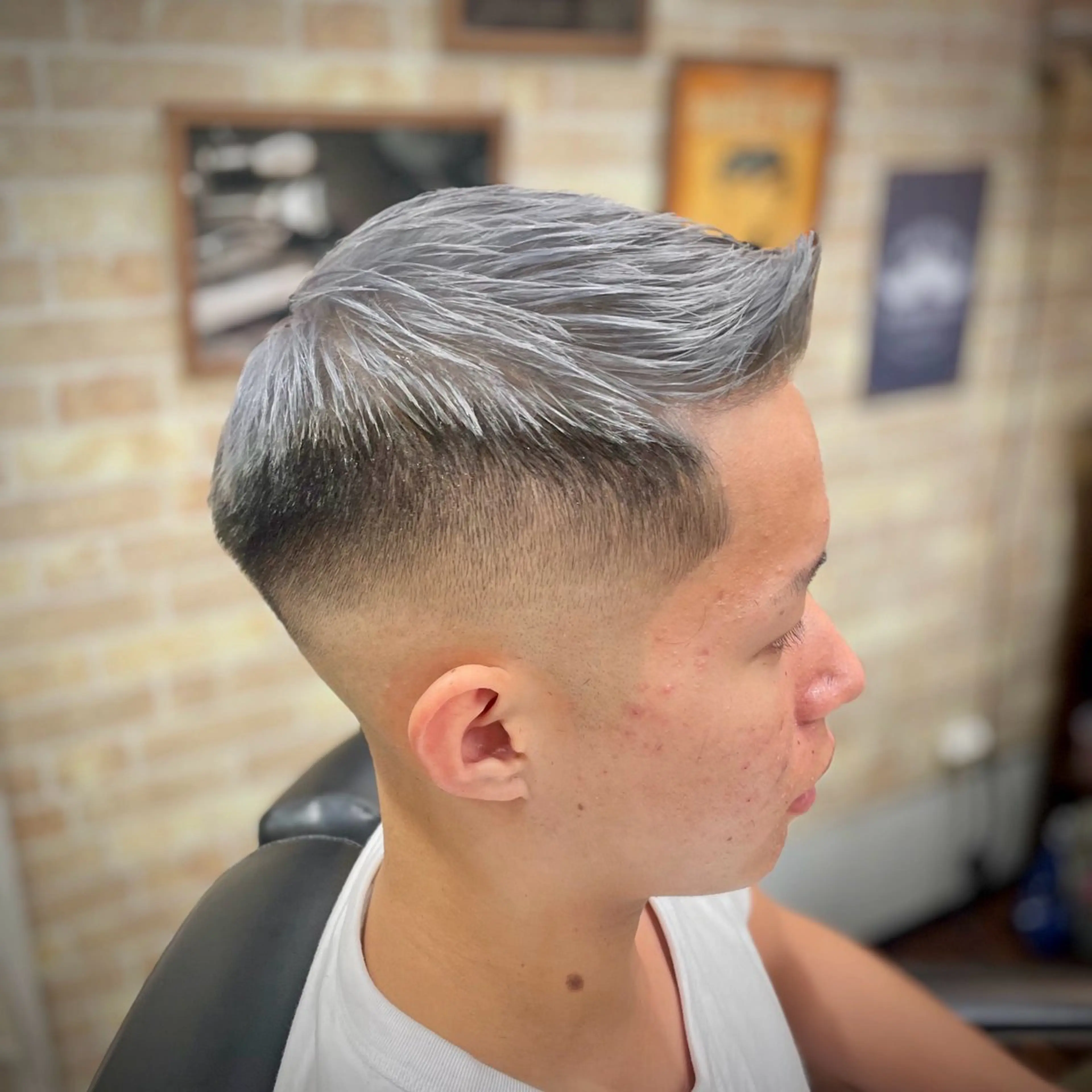 ショート カラー メンズ 高野浩平/フェード ツイストスパイラルのヘアスタイル