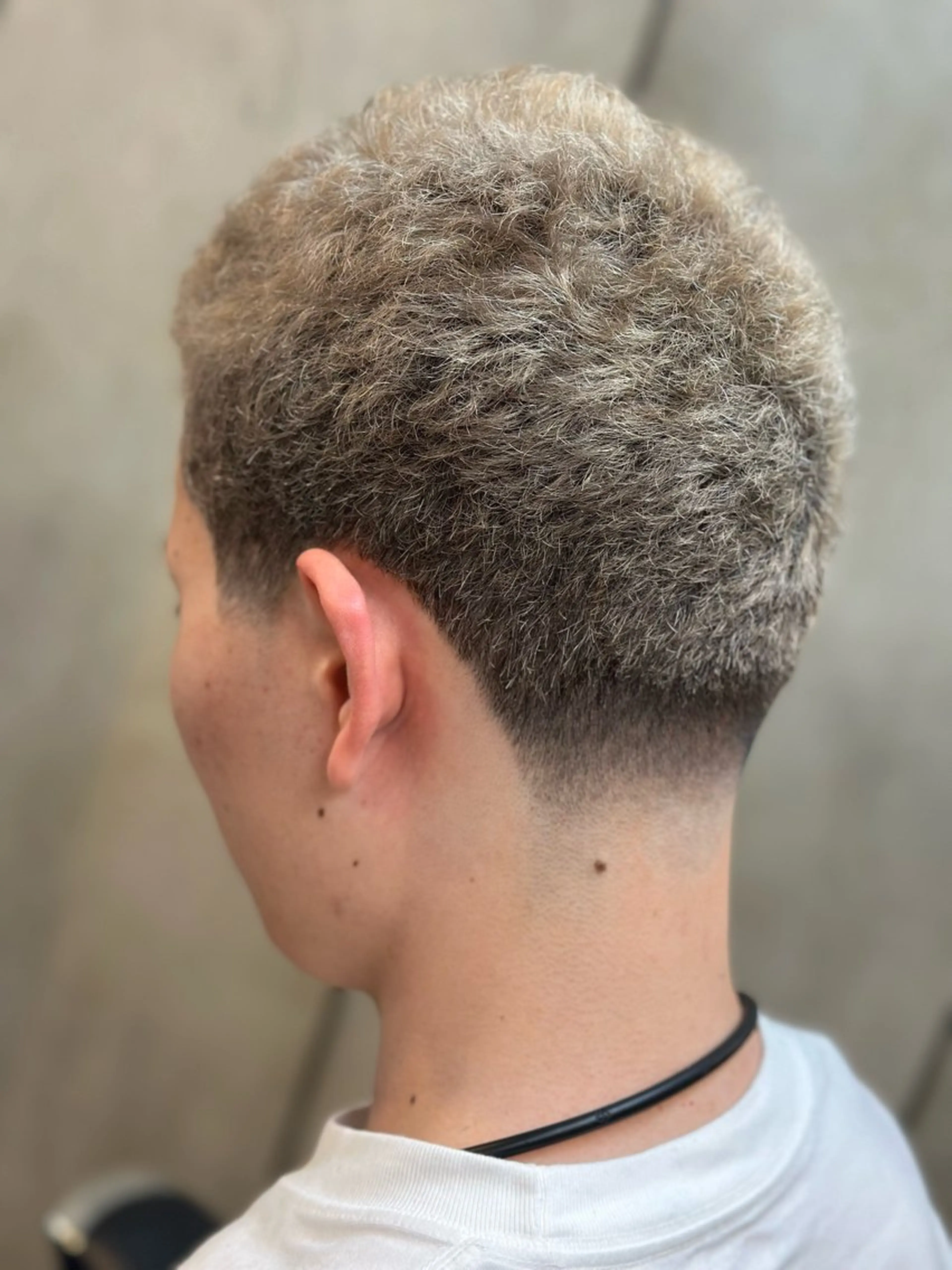ショート メンズ フェードカット 坂本 虹昂のヘアスタイル