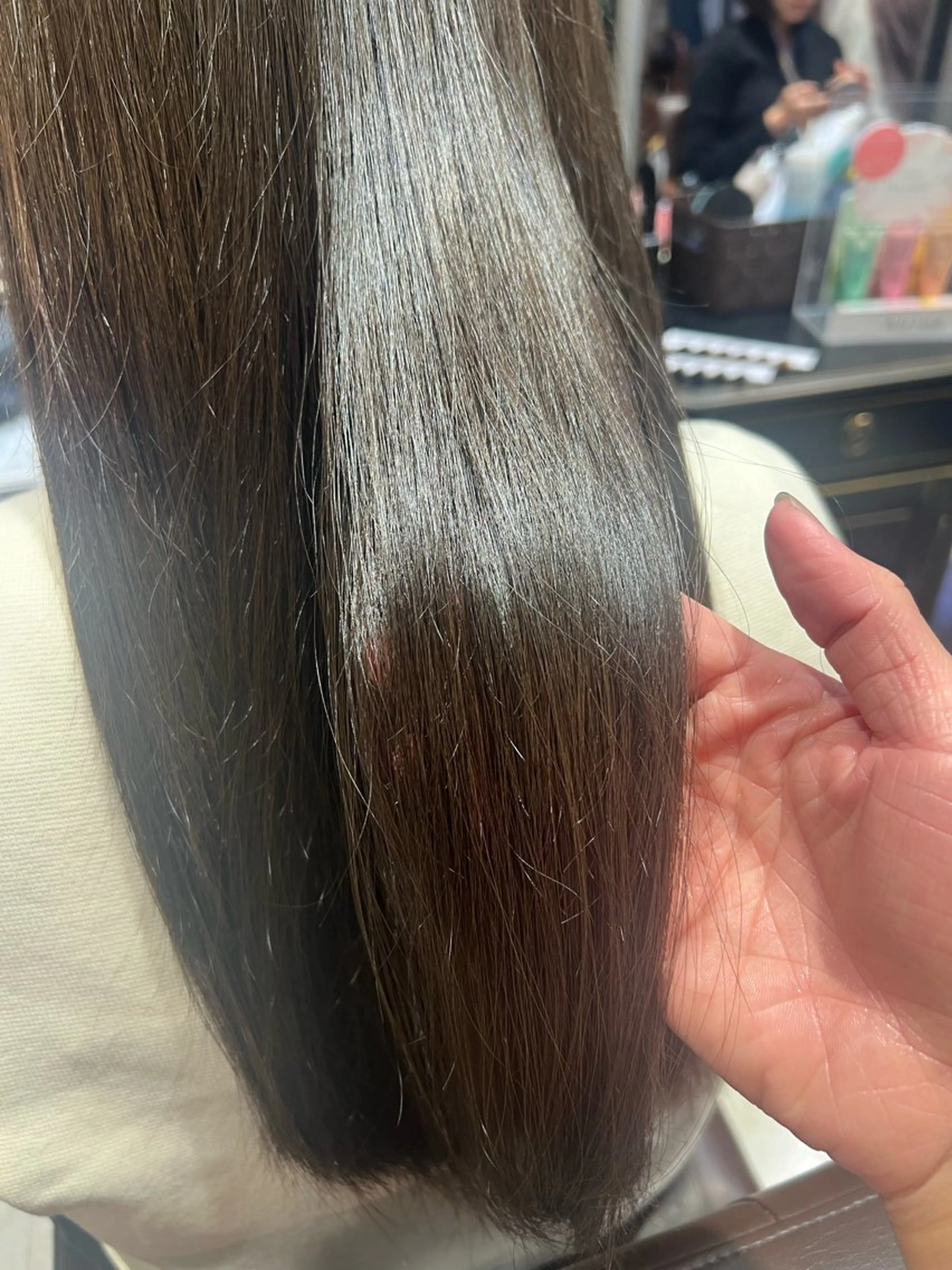 セミロング カラー 透明感カラー 🫧ゆうしん/平尾のヘアスタイル