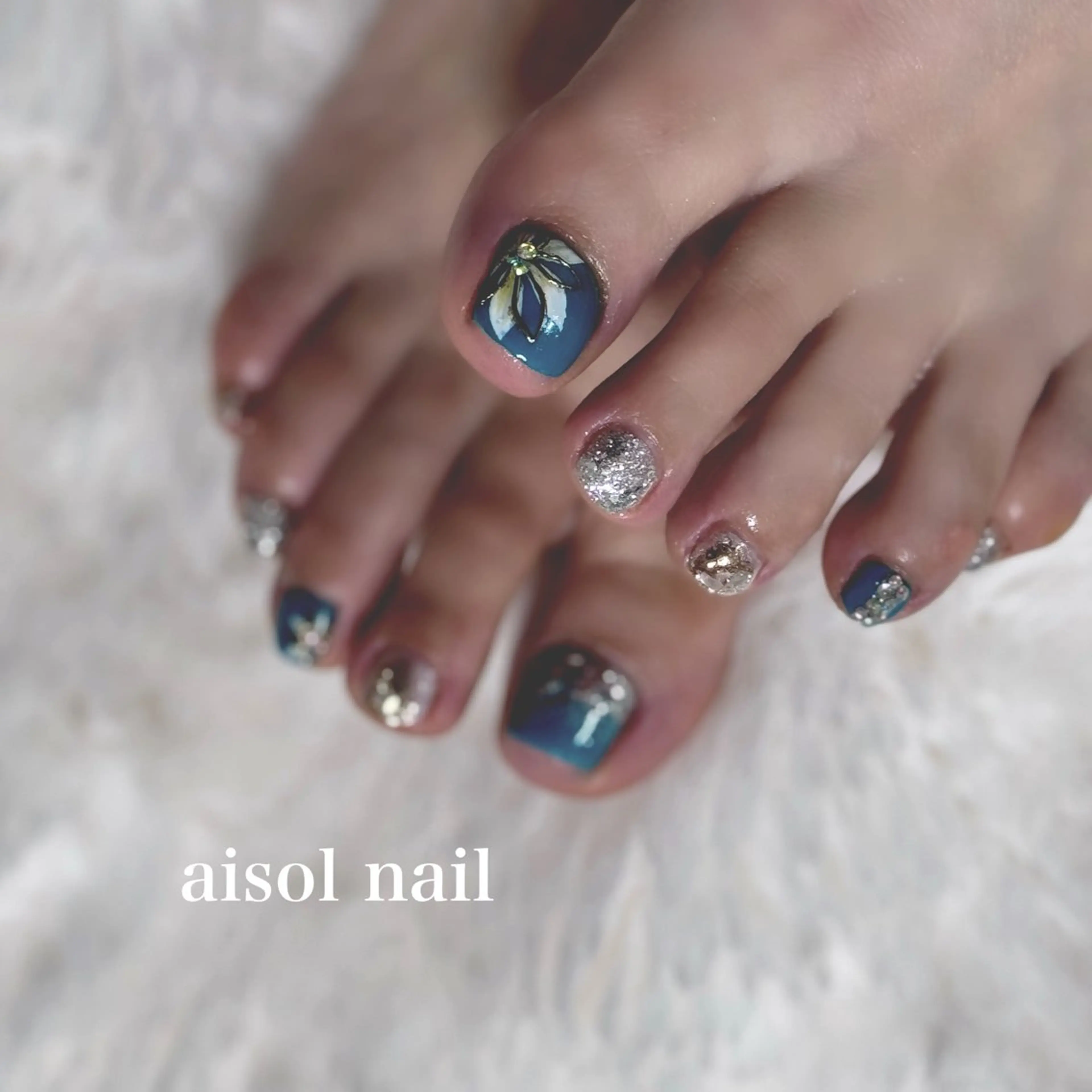 ネイル フットネイル フットネイル Aisol nail salonのネイルデザイン