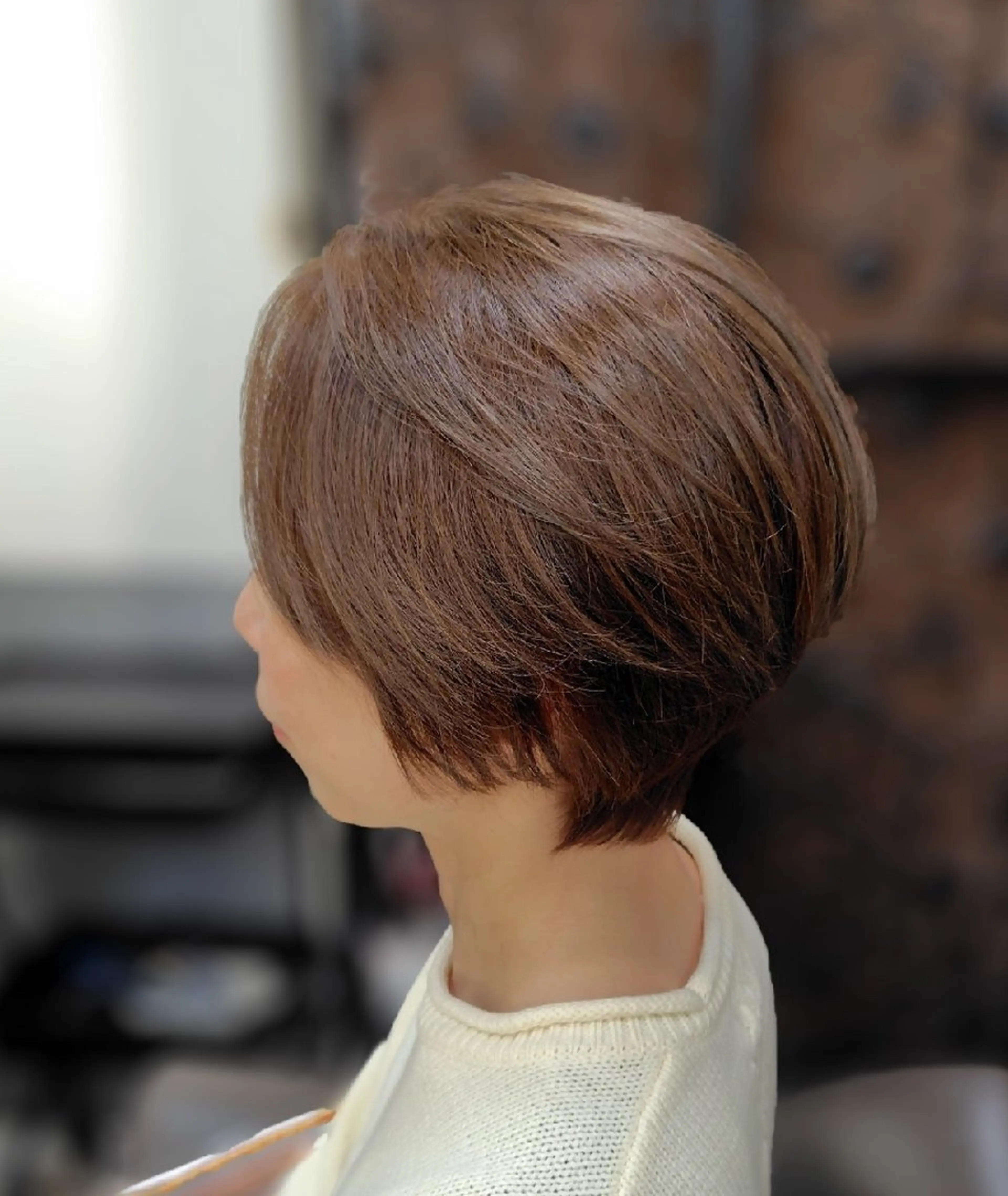 ショート カラー 鈴木 千賀のヘアスタイル