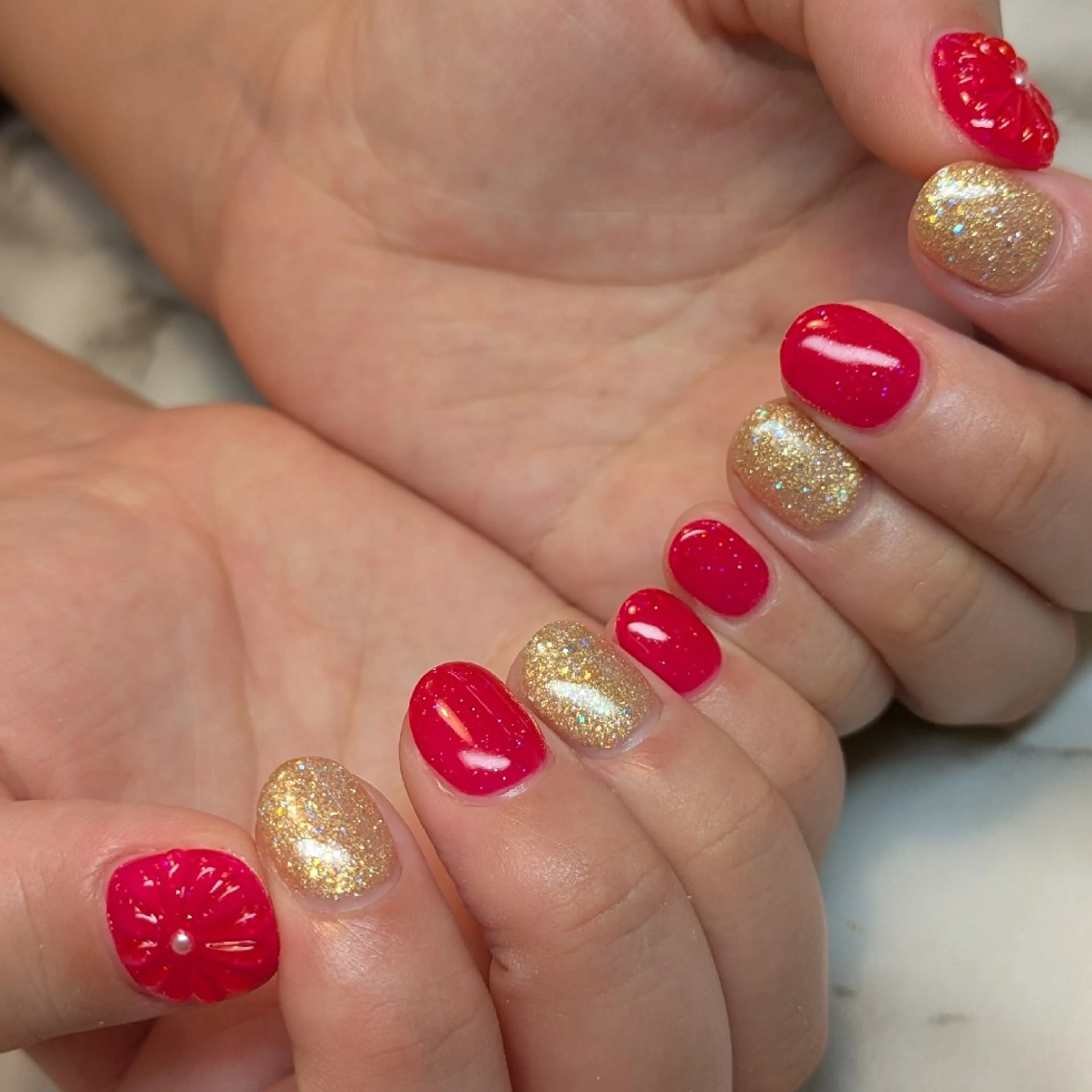 ネイル フラワーネイル ぷっくりネイル ジェヌインネイル 河内のネイルデザイン