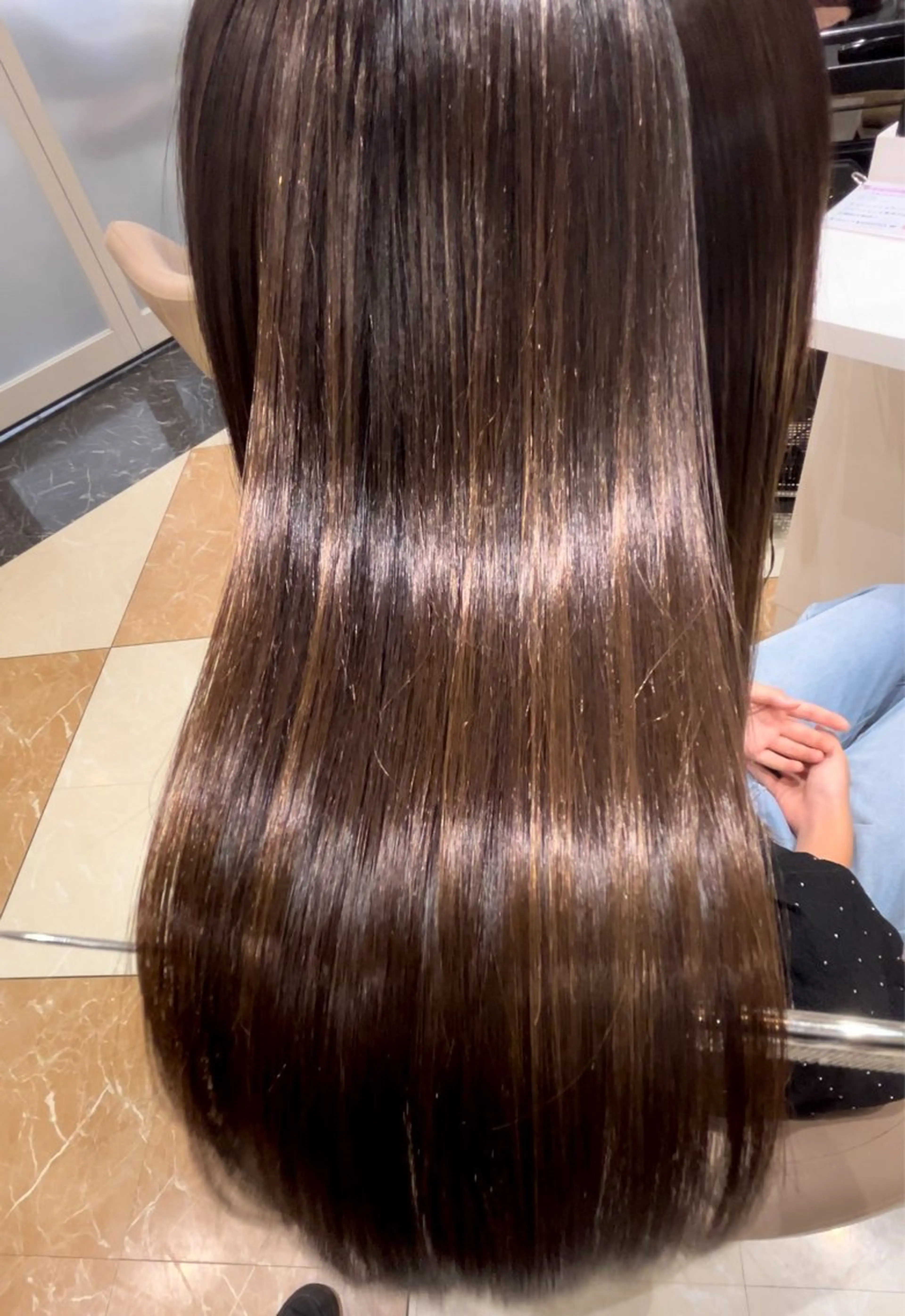 ロング パーマ 髪質改善 縮毛矯正 💍美髪矯正💍 髪質改善・店長 伊藤のヘアスタイル