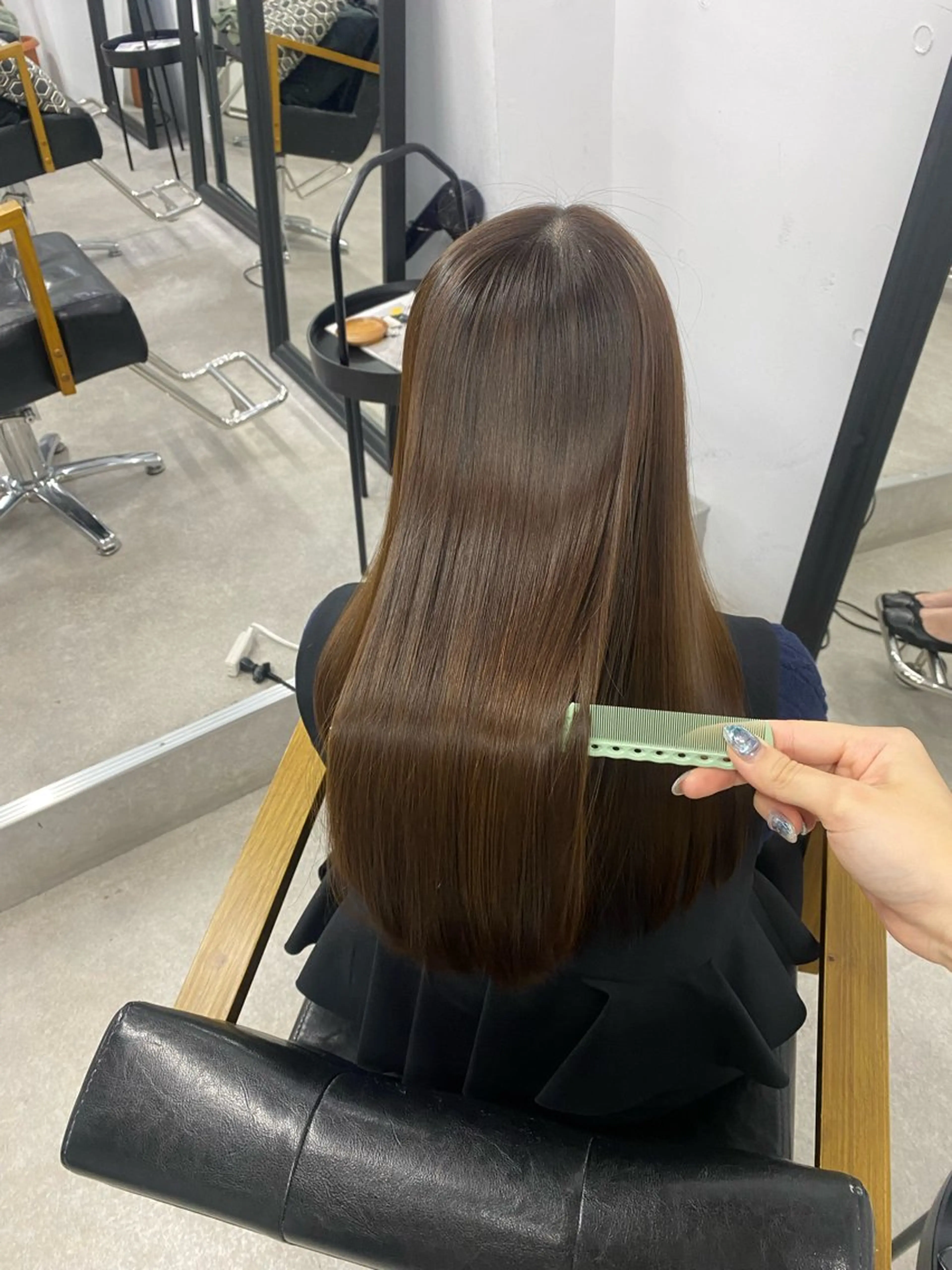 ロング 縮毛矯正 トリートメント 太田 すず香のヘアスタイル