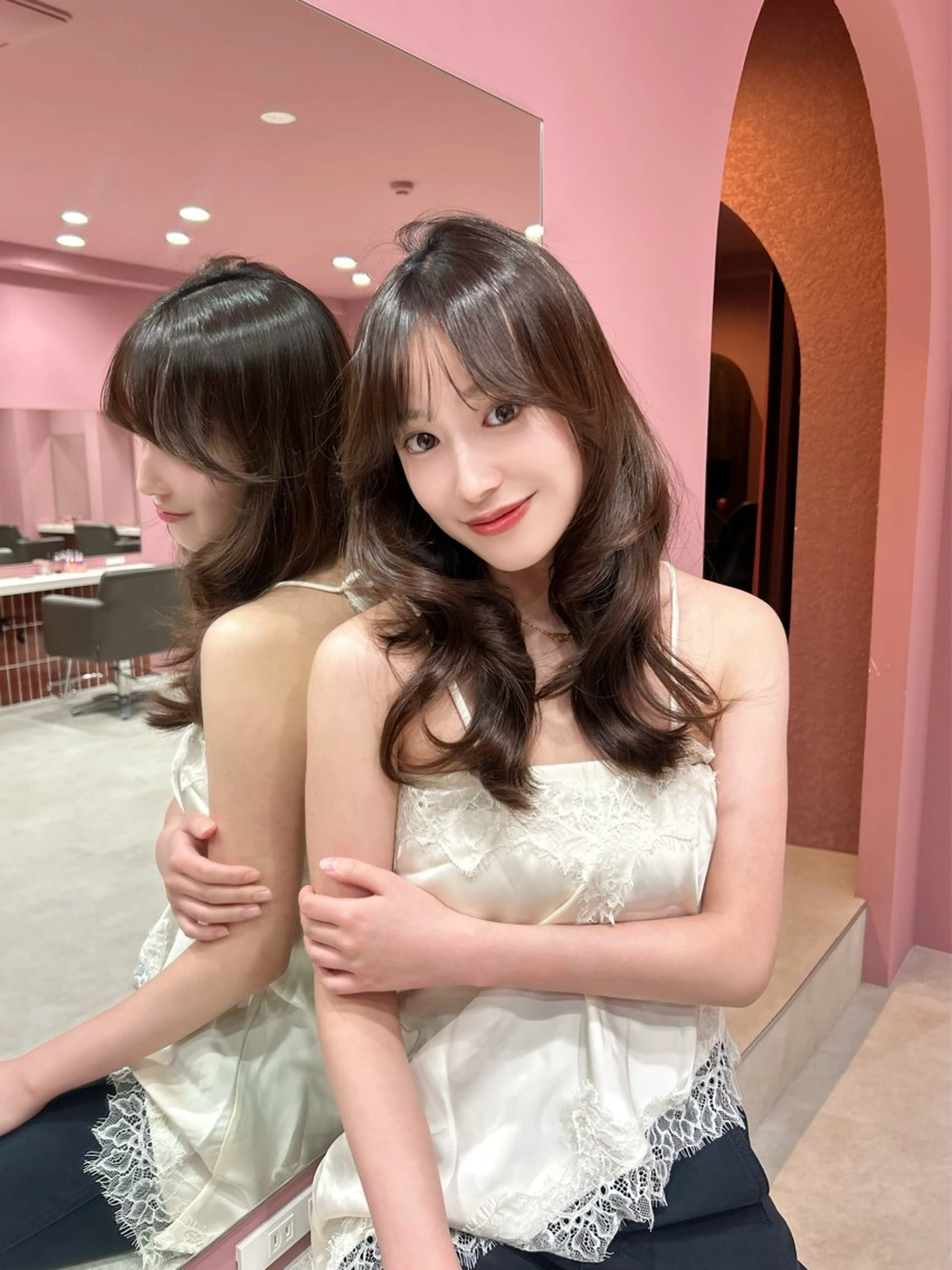 セミロング 韓国風カラー 顔まわりレイヤー 顔周りカット 髪質改善 韓国風ヘア カット ヘアカラー 透明感カラー♡ 原宿美容室￤Rinaのヘアスタイル