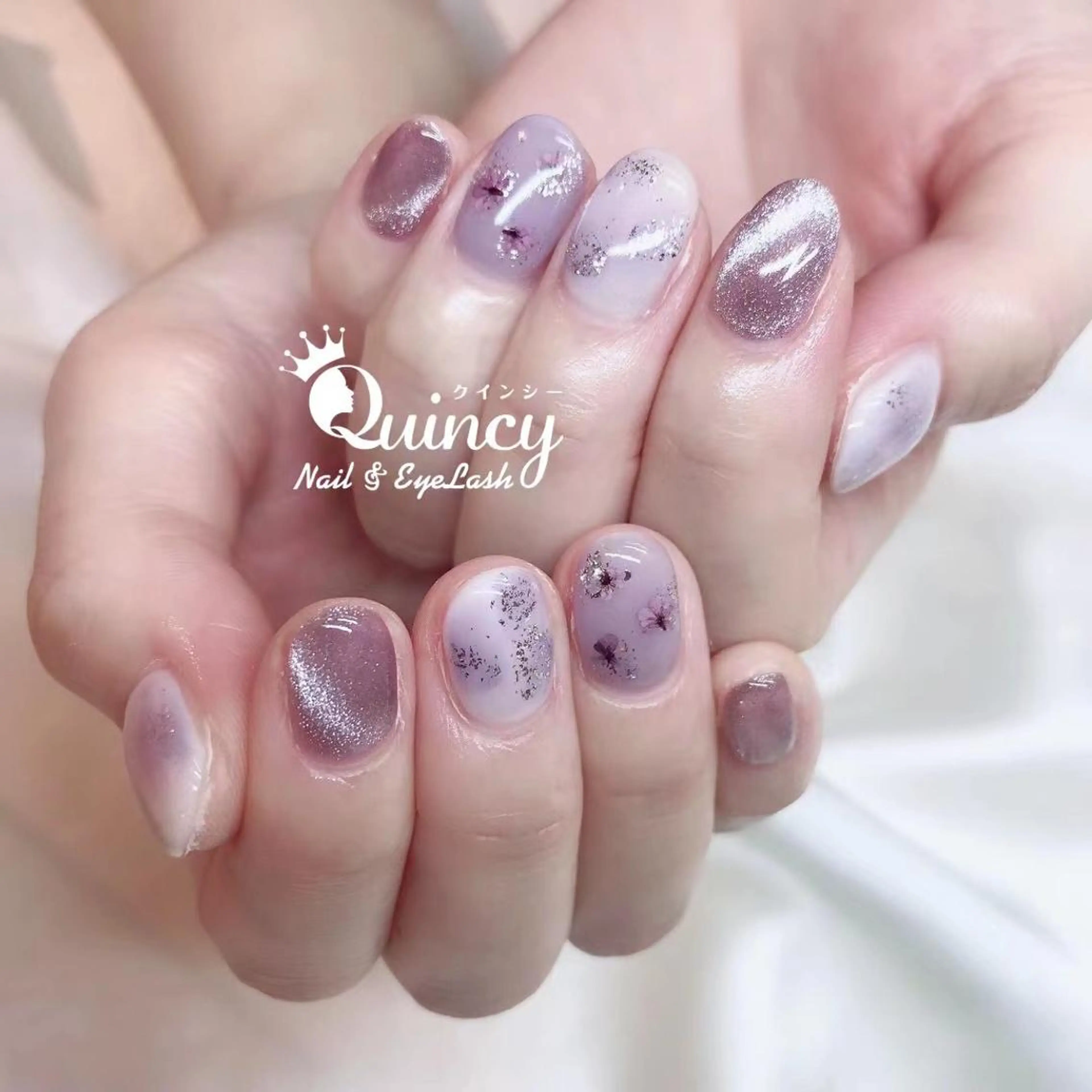 ネイル Quincy ネイル&アイラッシュのマツエク・マツパデザイン