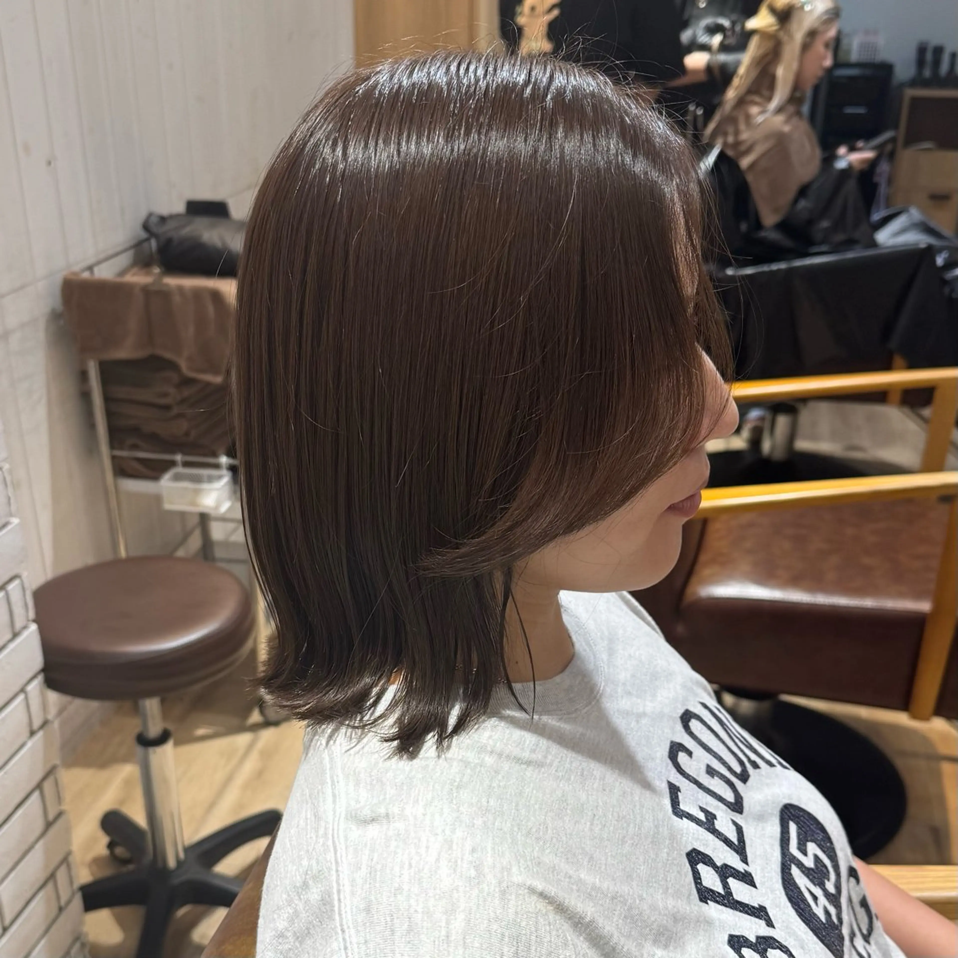 ミディアム カラー アッシュ アッシュグレー アッシュグレージュ グレージュ カット ヘアカラー トリートメント 🍀ブリーチ/艶カラ ー🍀 コイケのヘアスタイル