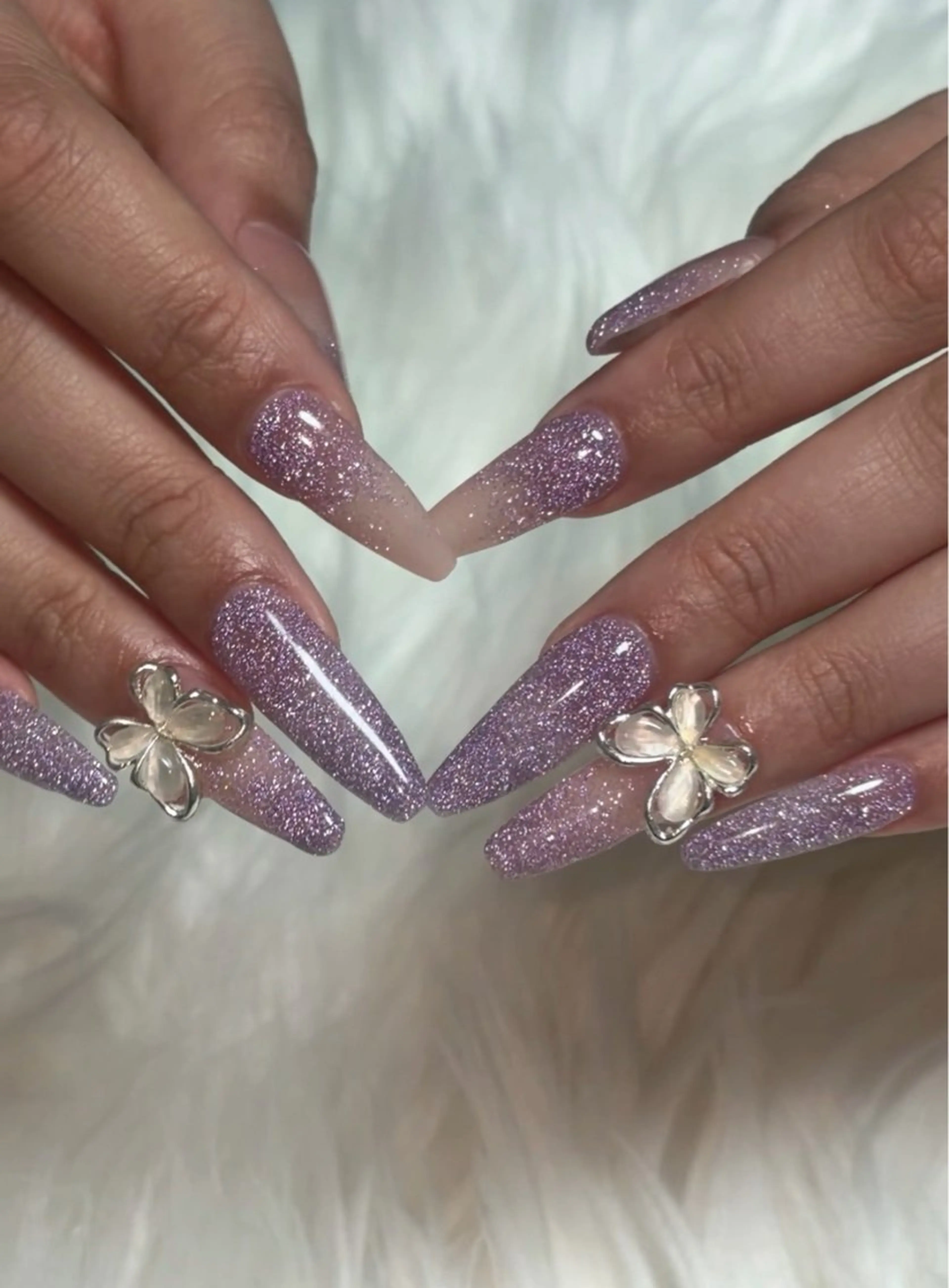 ネイル e.b.mimi Wakanaのネイルデザイン