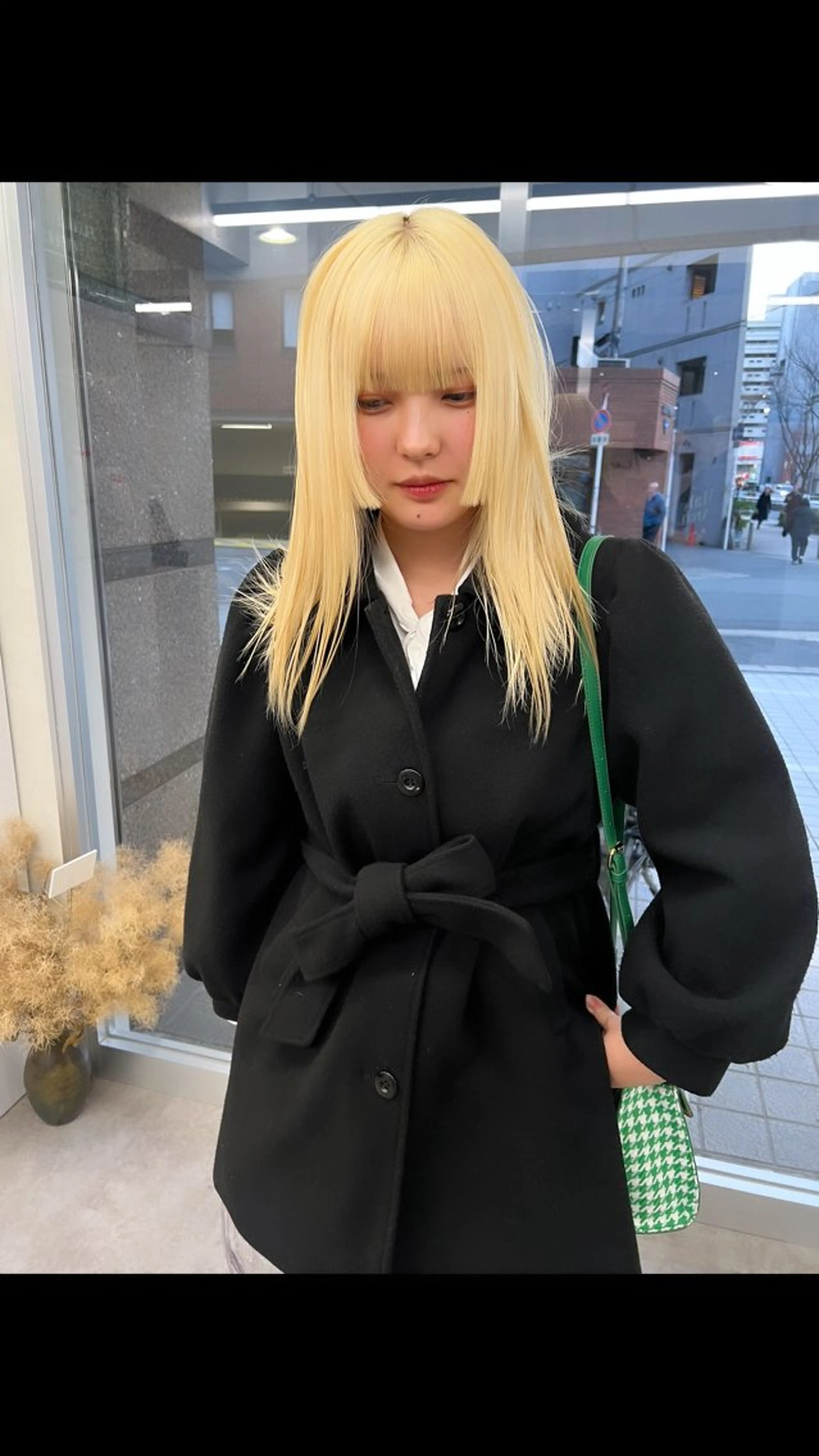 セミロング 色落ちまで可愛い🧚 心斎橋hikaruのヘアスタイル