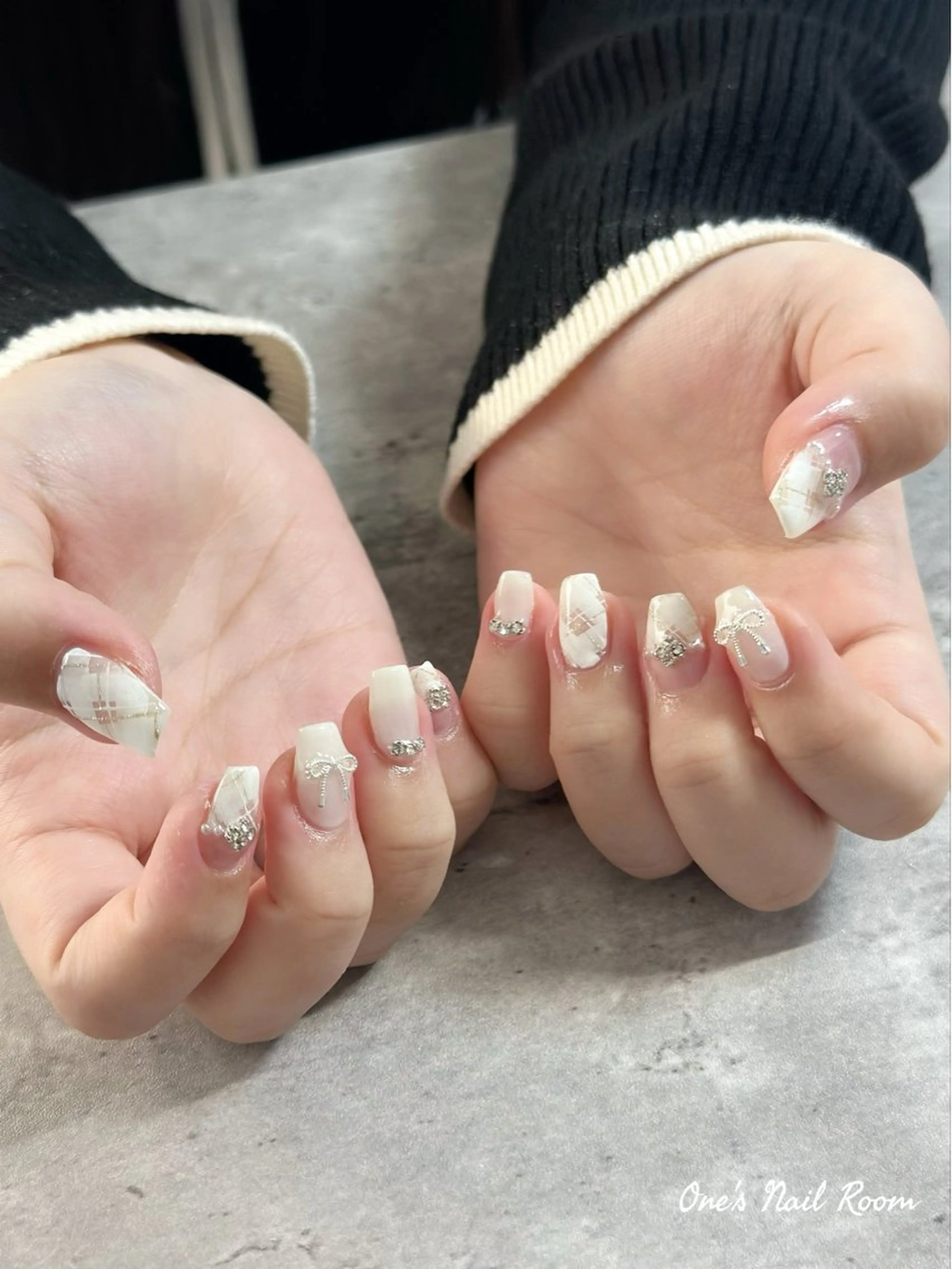 ネイル ハンドネイル One's Nail Roomのネイルデザイン