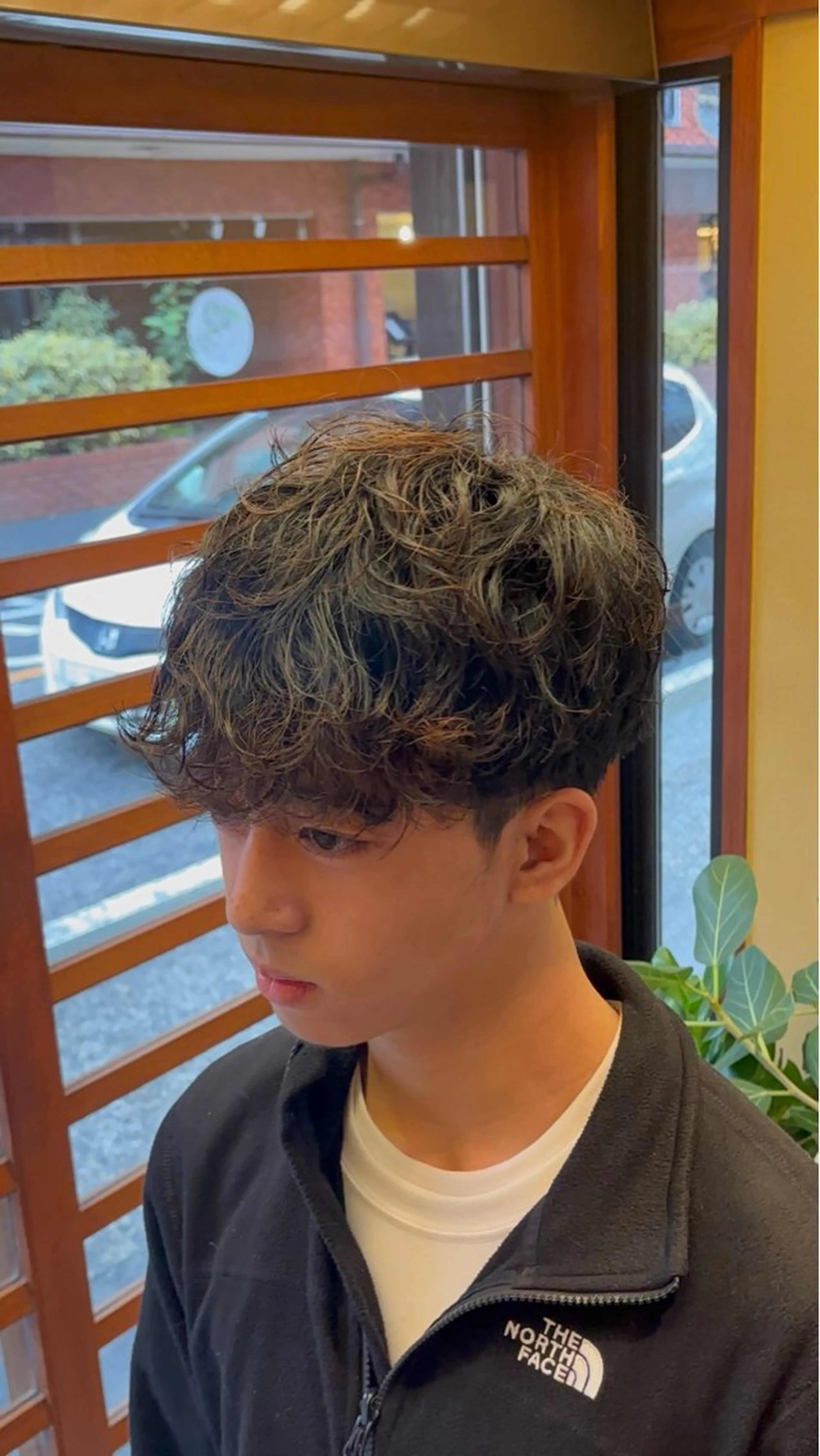 ショート くせ毛 カット 石井希武/学芸大学/ パーマ/縮毛矯正のヘアスタイル