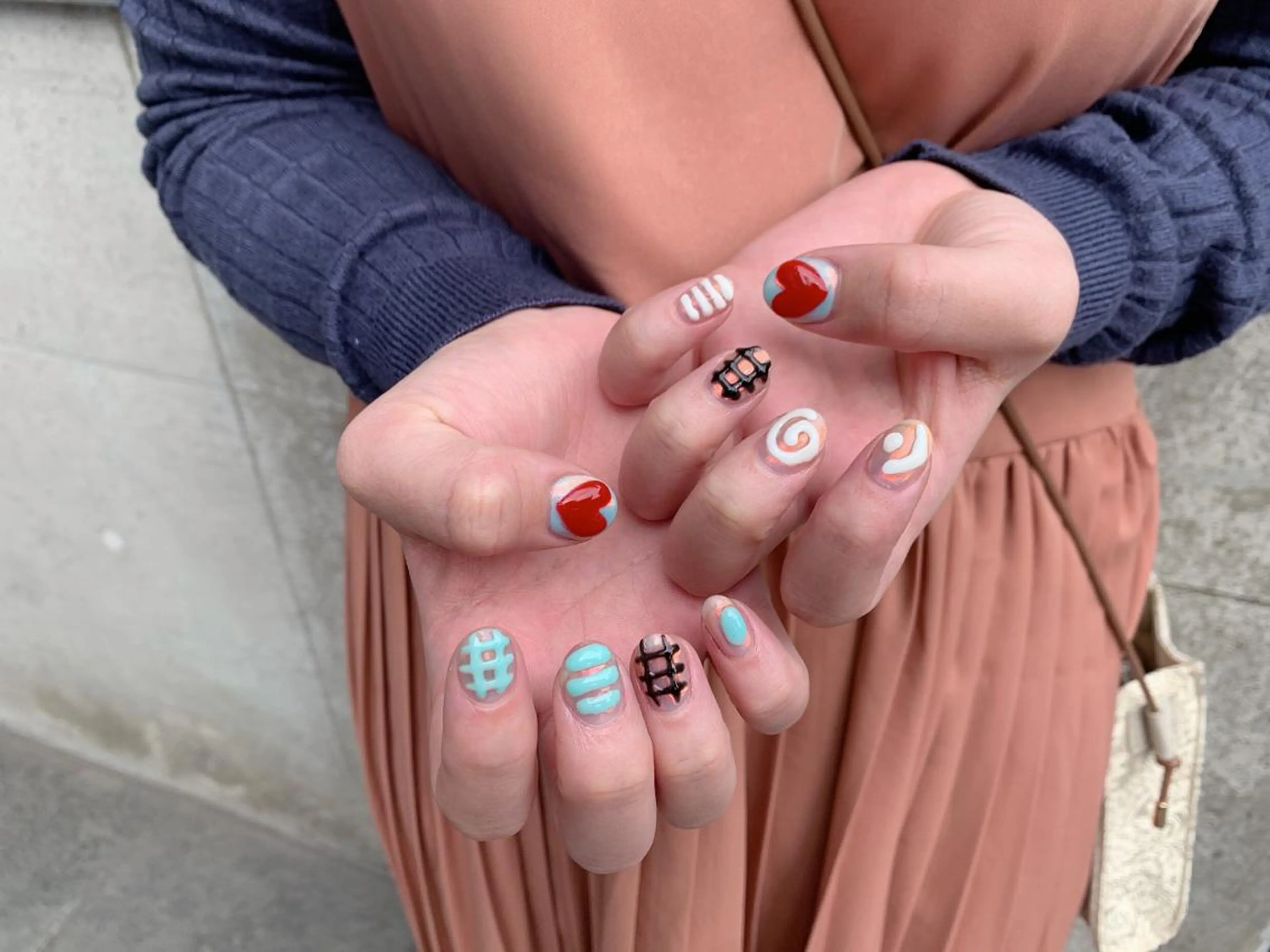 ネイル ハンドネイル 谷川 薫のネイルデザイン