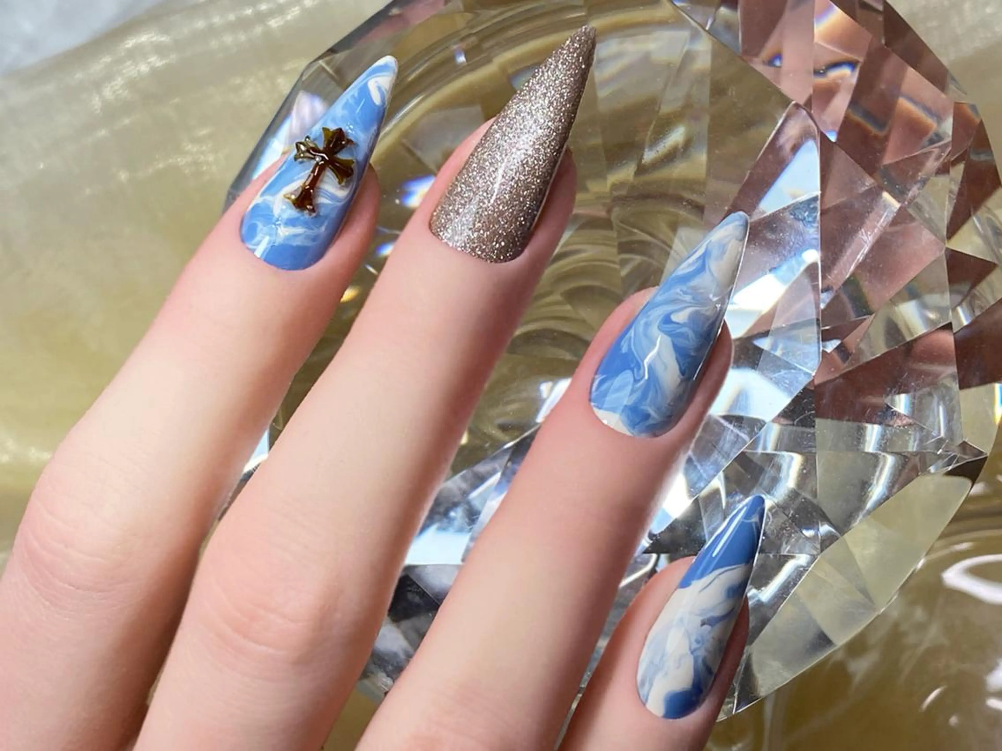 ネイル ハンドネイル orbe 芳長のネイルデザイン