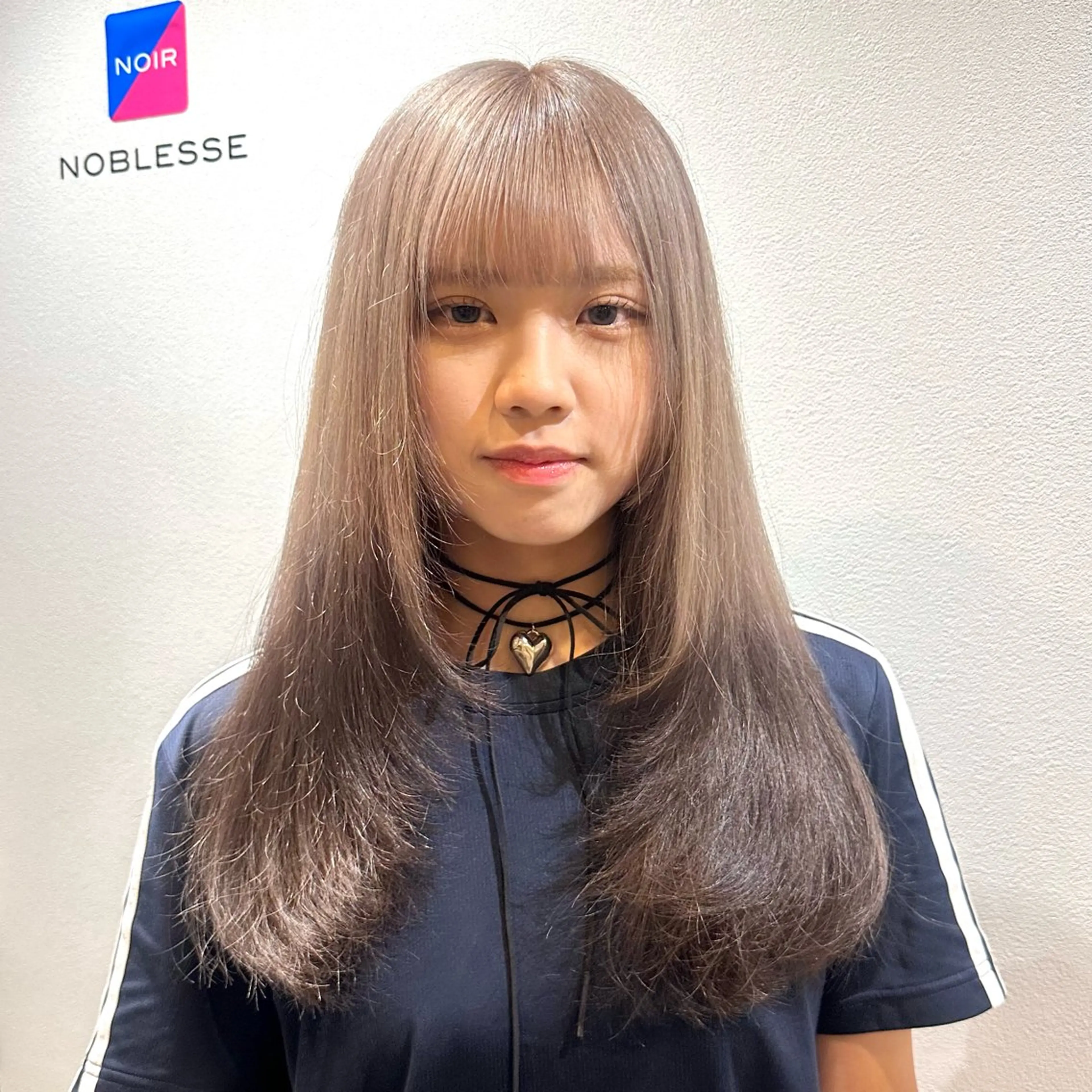 ロング カラー カット ヘアカラー トリートメント ハイトーン/ウルフ/ レイヤー/Asukaのヘアスタイル