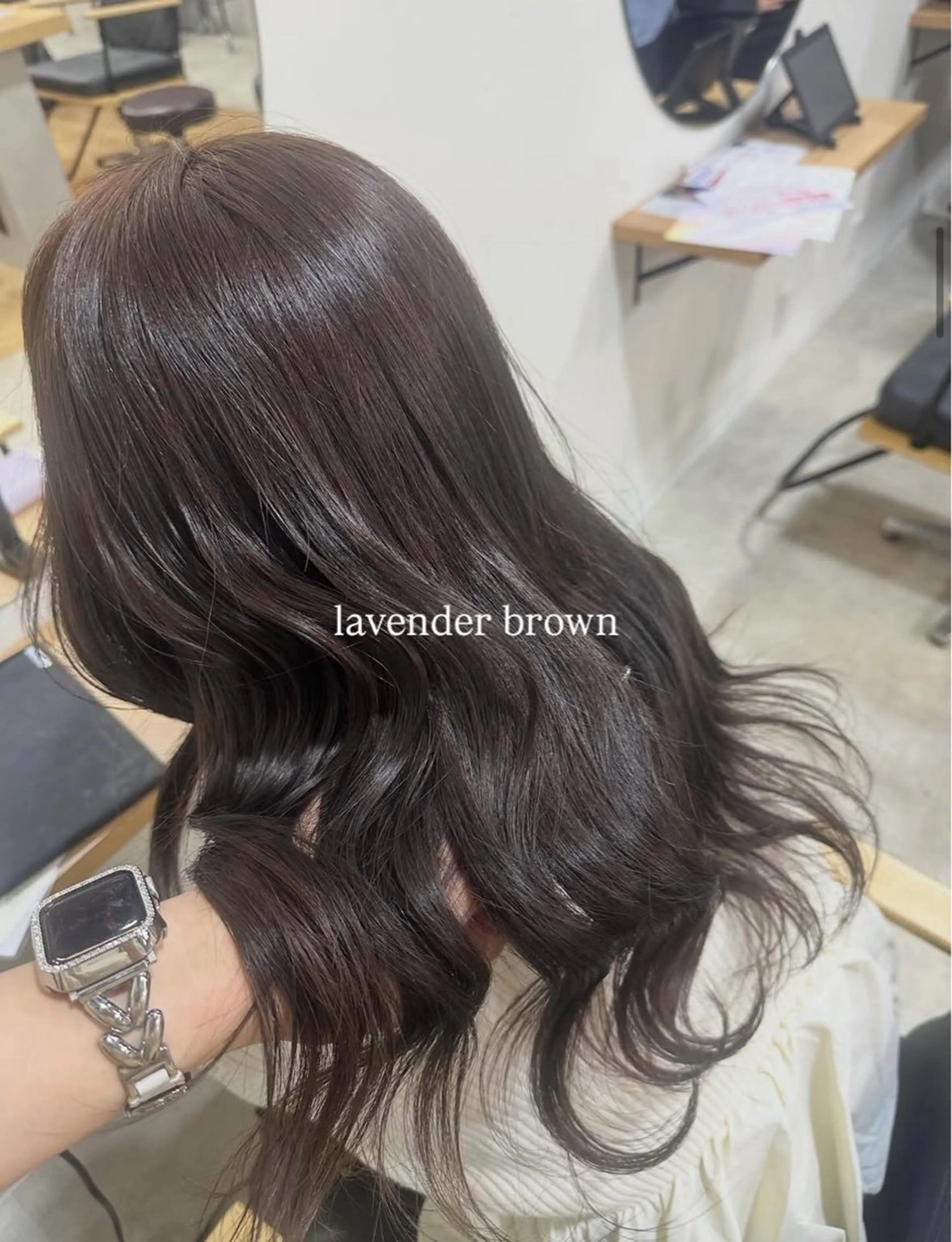 ロング カット ヘアカラー 小寺 唯希のヘアスタイル