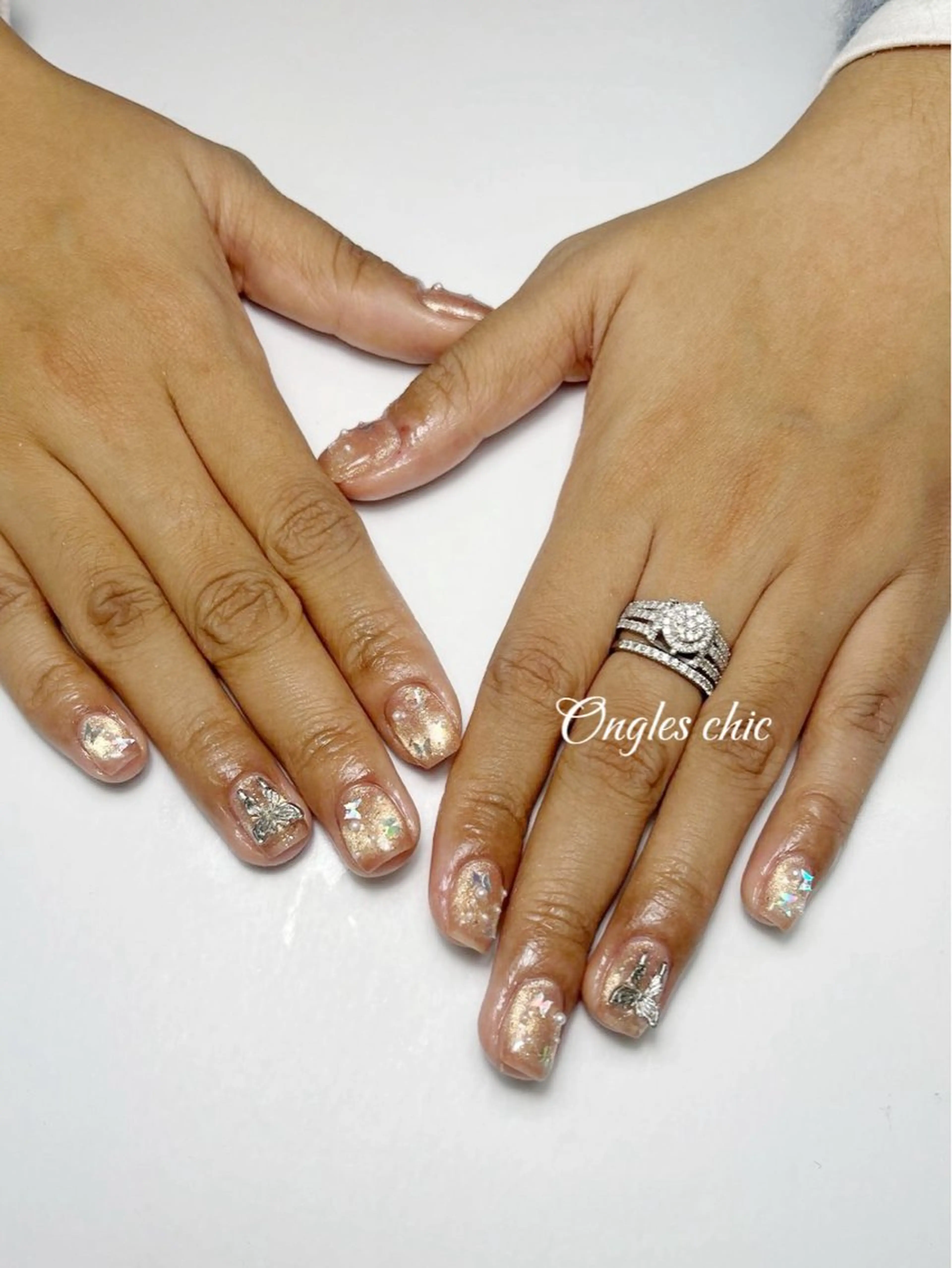 ネイル ハンドネイル ongles chicのネイルデザイン